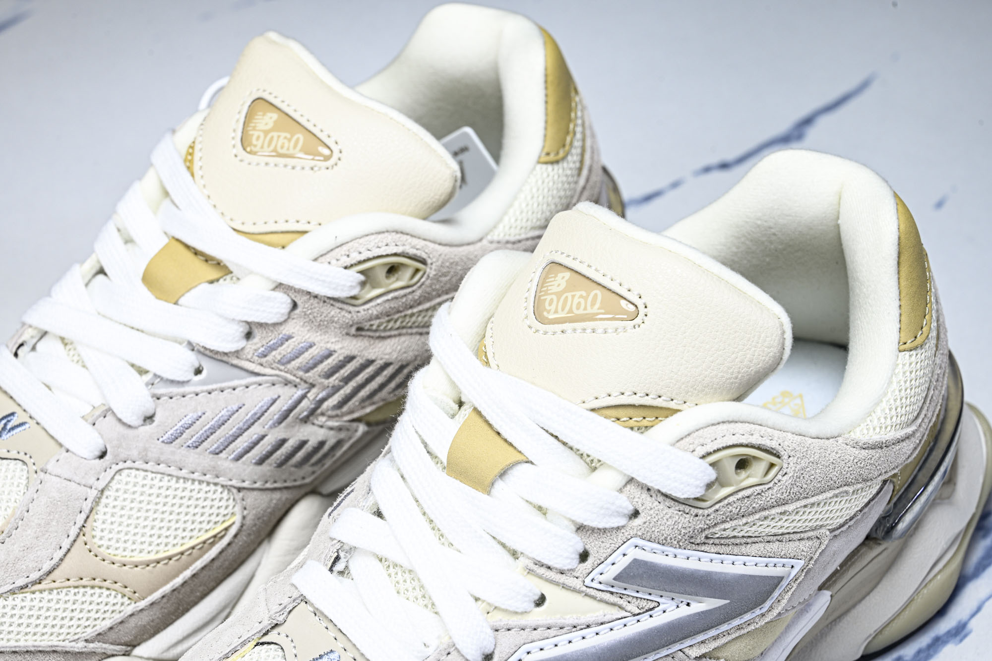 New Balance NB9060 联名款 复古休闲运动慢跑鞋U9060TAT #YZ010#鞋款灵感
