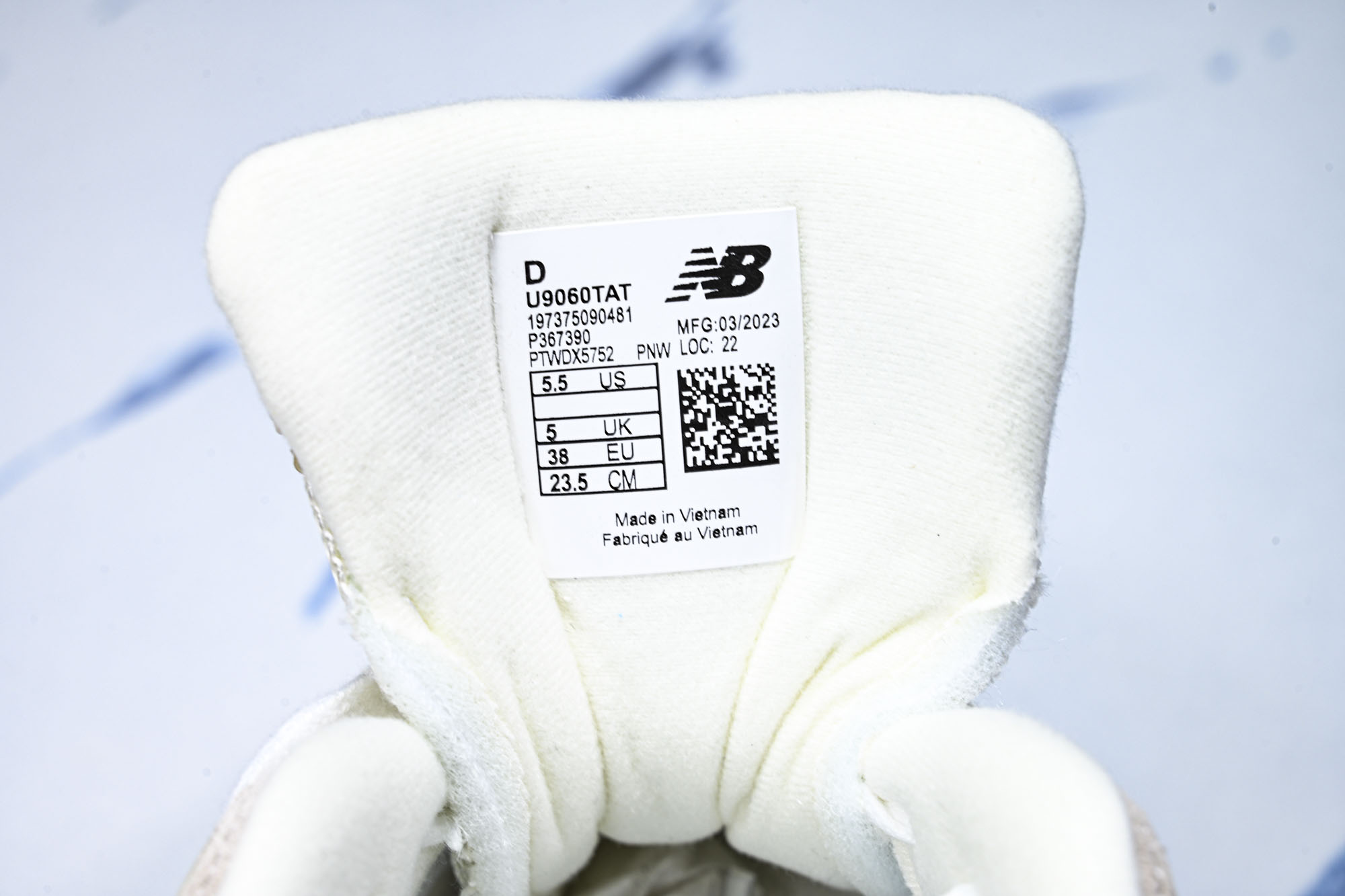 New Balance NB9060 联名款 复古休闲运动慢跑鞋U9060TAT #YZ010#鞋款灵感