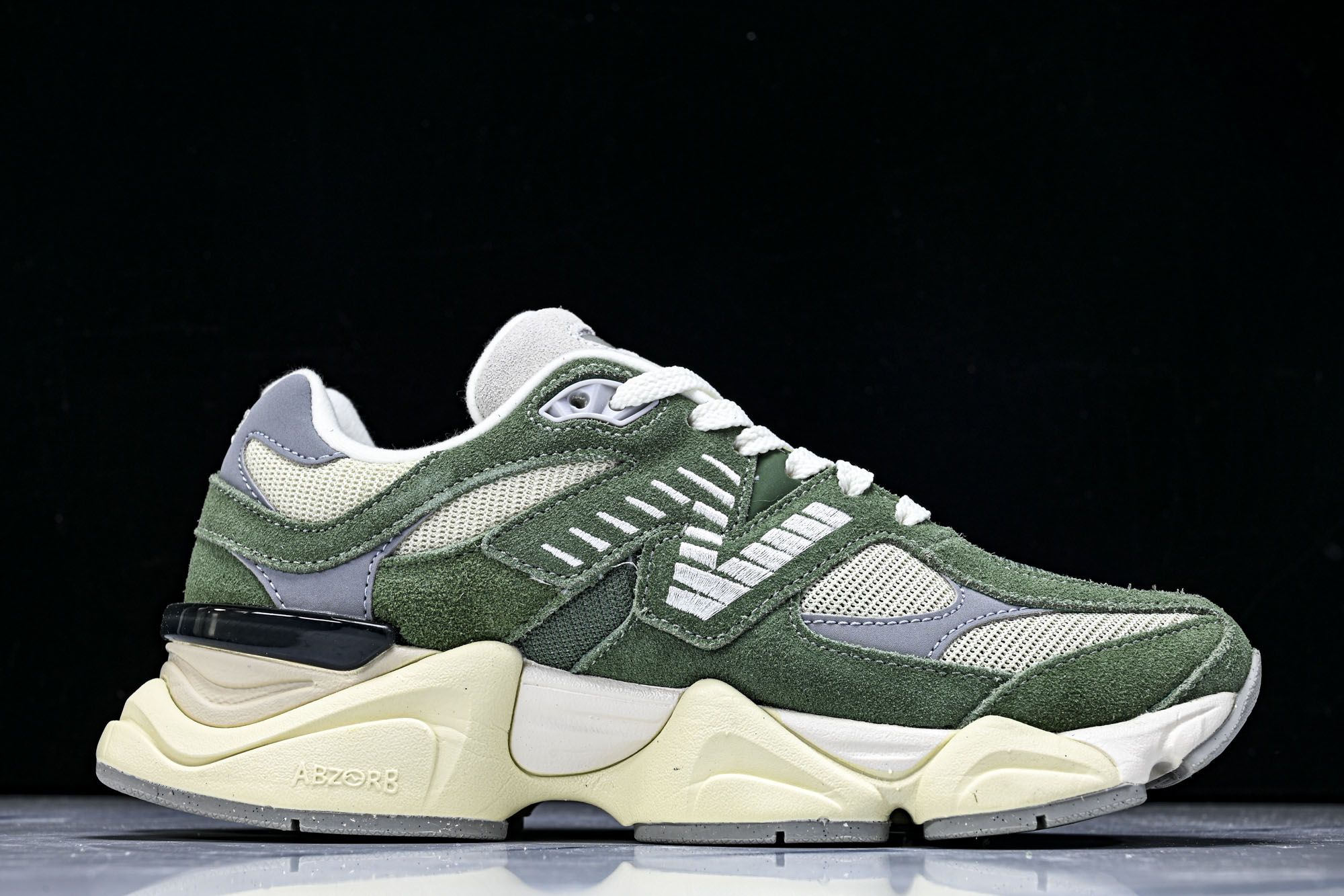 New Balance NB9060 联名款 复古休闲运动慢跑鞋U9060VNG #YZ010#鞋款灵感