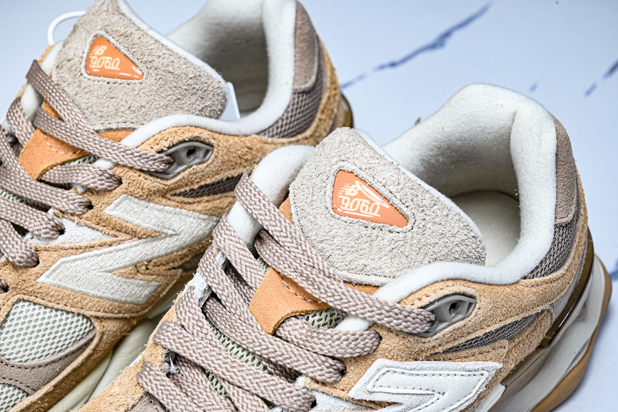 New Balance NB9060 联名款 复古休闲运动慢跑鞋U9060WCW #YZ010#鞋款灵感