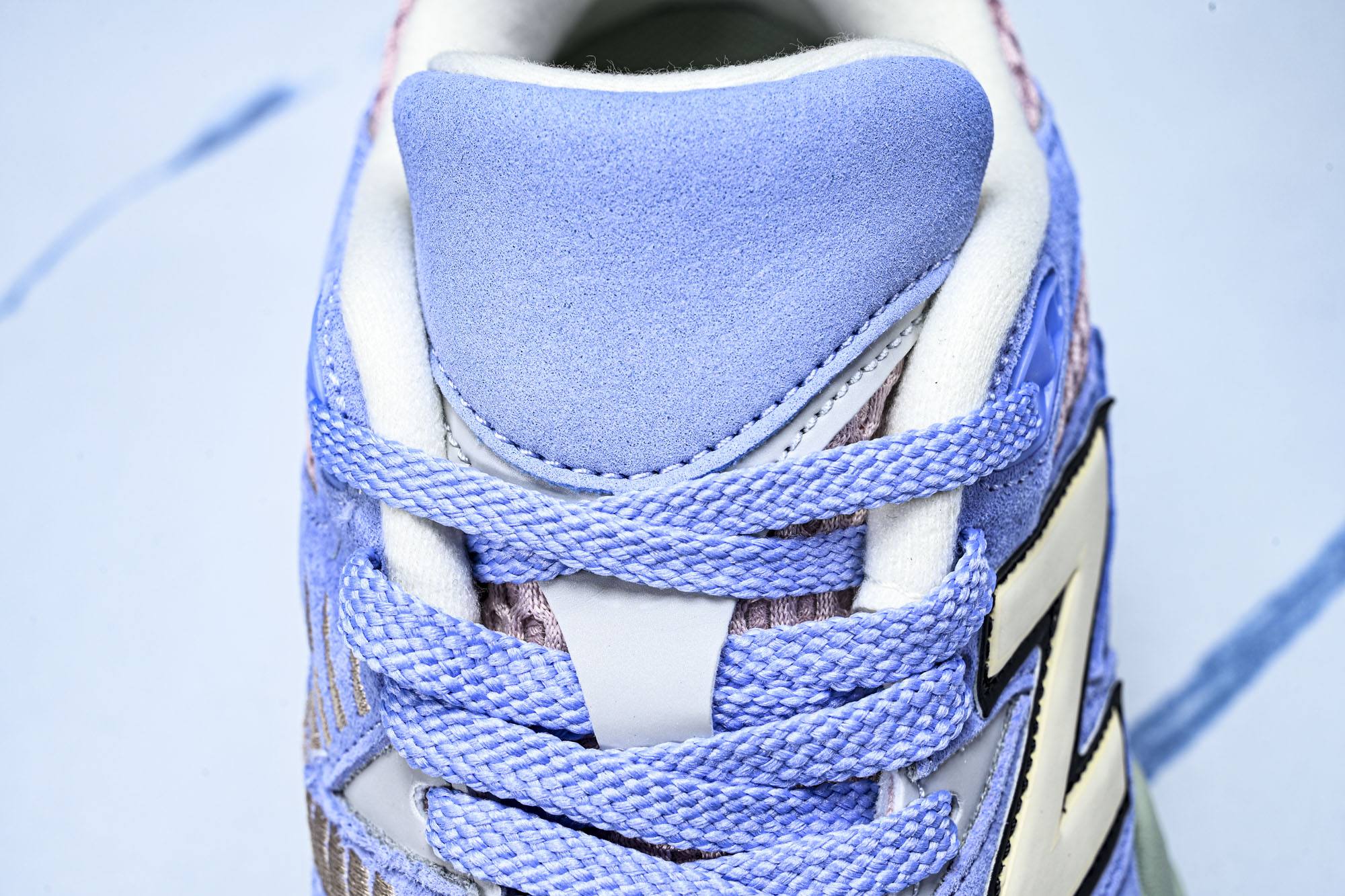 New Balance NB9060 联名款 复古休闲运动慢跑鞋U9060WG1 #YZ010#鞋款灵感
