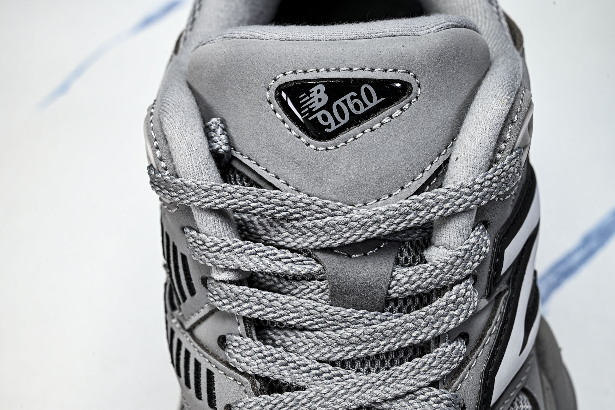 New Balance NB9060 联名款 复古休闲运动慢跑鞋U9060ZGB #YZ010#鞋款灵感