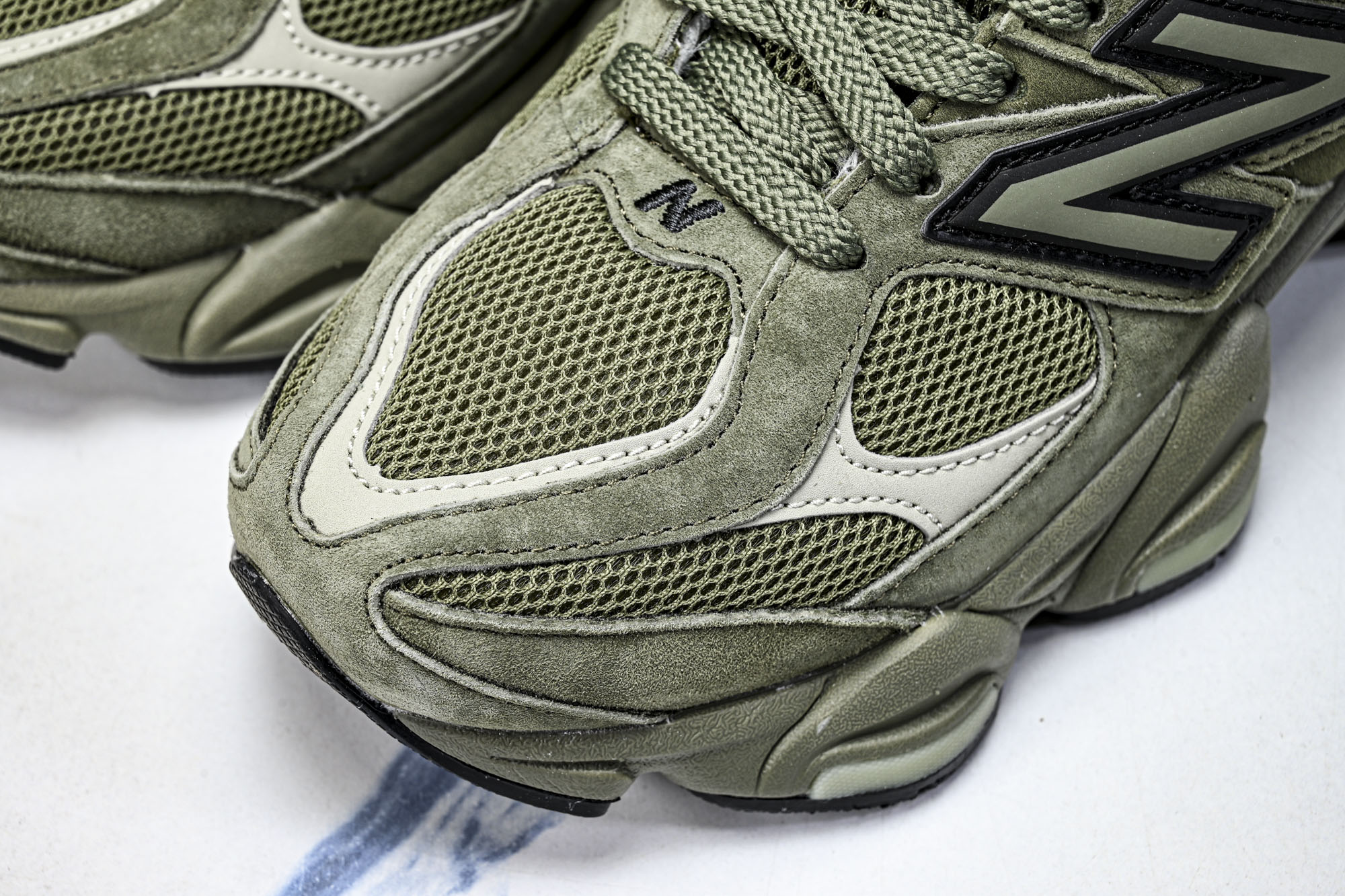 New Balance NB9060 联名款 复古休闲运动慢跑鞋U9060ZGD #YZ010#鞋款灵感