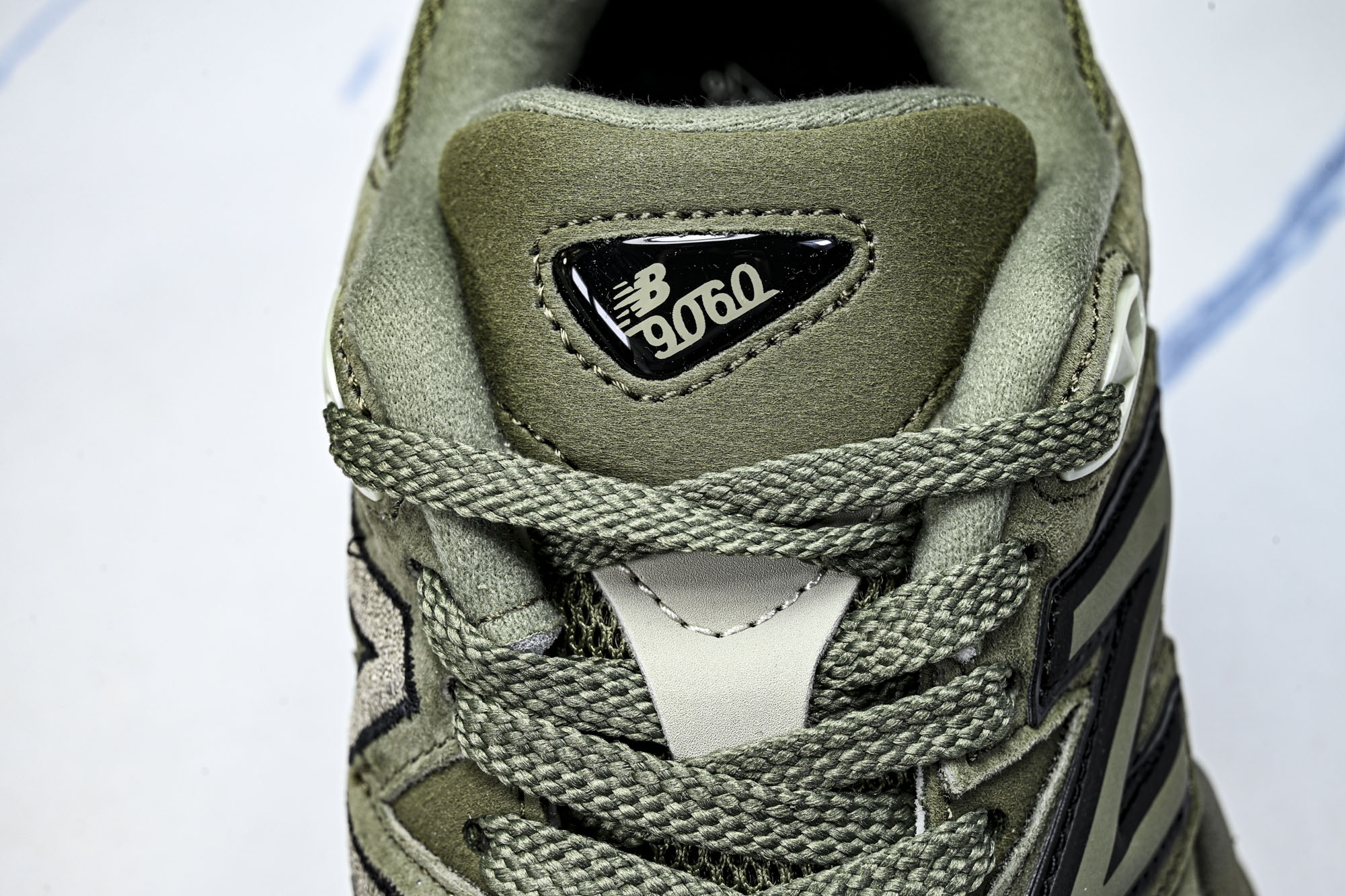 New Balance NB9060 联名款 复古休闲运动慢跑鞋U9060ZGD #YZ010#鞋款灵感
