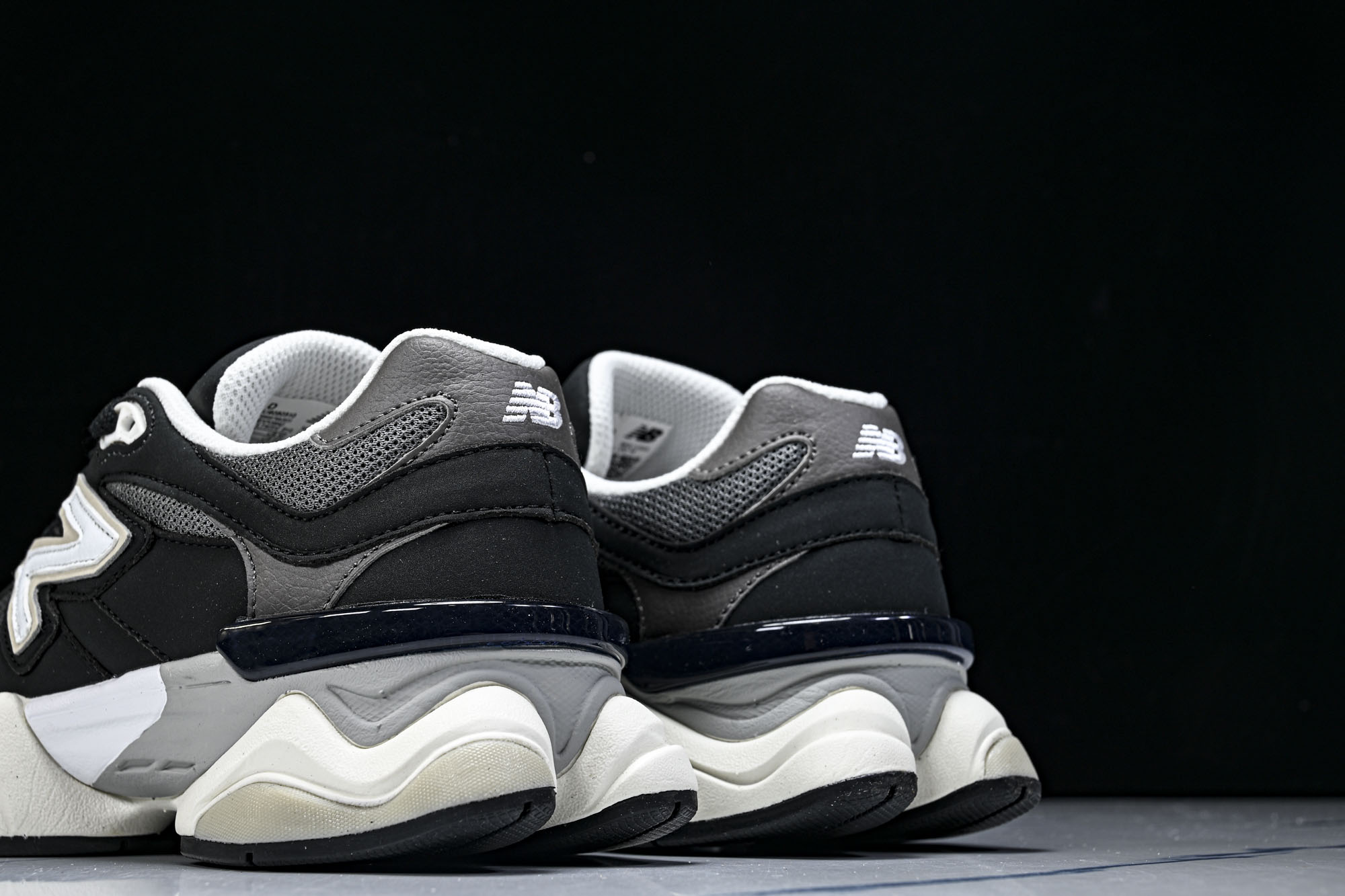 New Balance NB9060 联名款 复古休闲运动慢跑鞋U #YZ010#鞋款灵感源自设计师本人