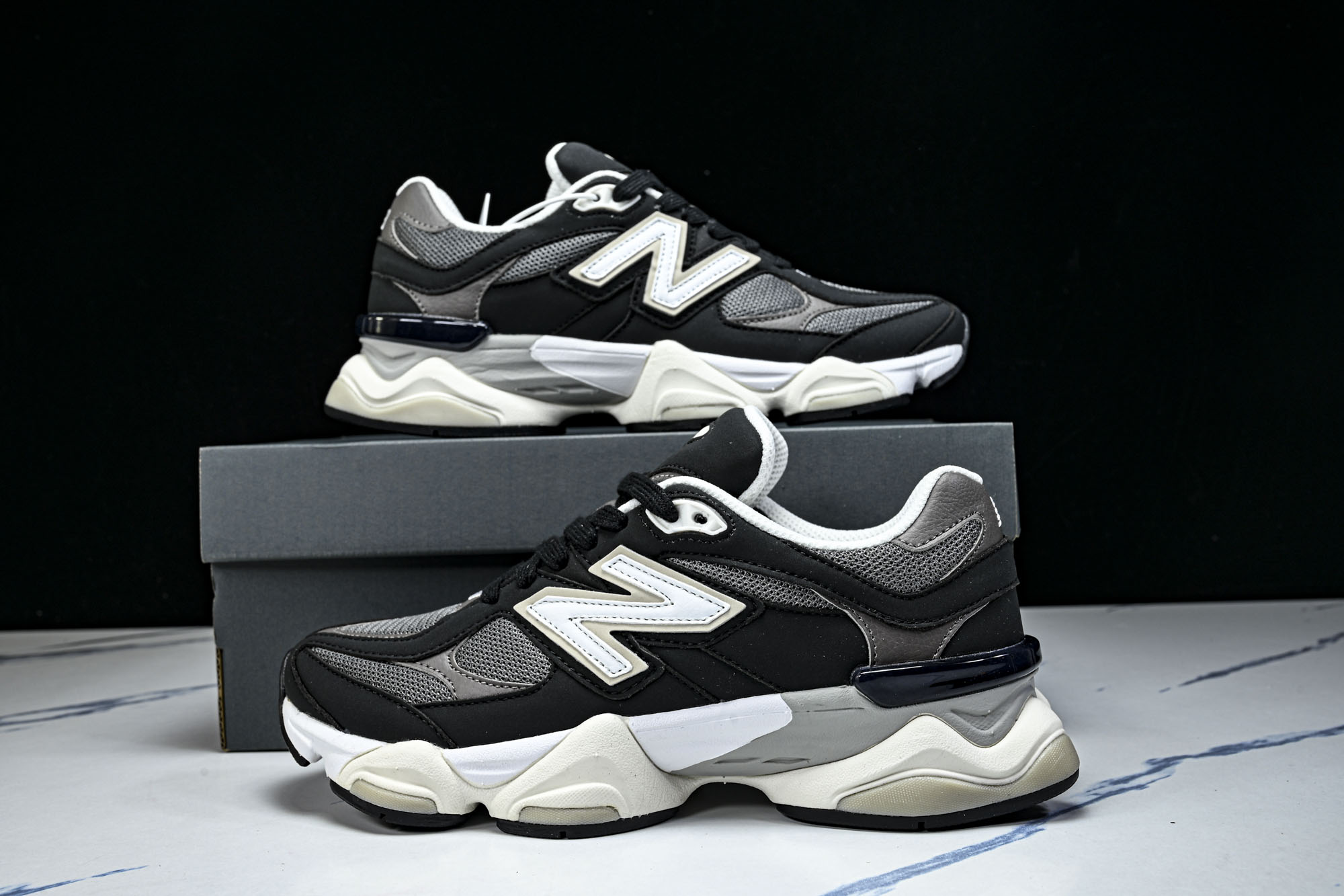 New Balance NB9060 联名款 复古休闲运动慢跑鞋U #YZ010#鞋款灵感源自设计师本人