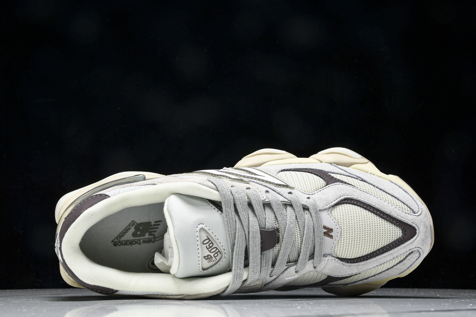New Balance NB9060系列 复古休闲运动慢跑鞋 U906OFNA #YZ010#鞋款灵感源