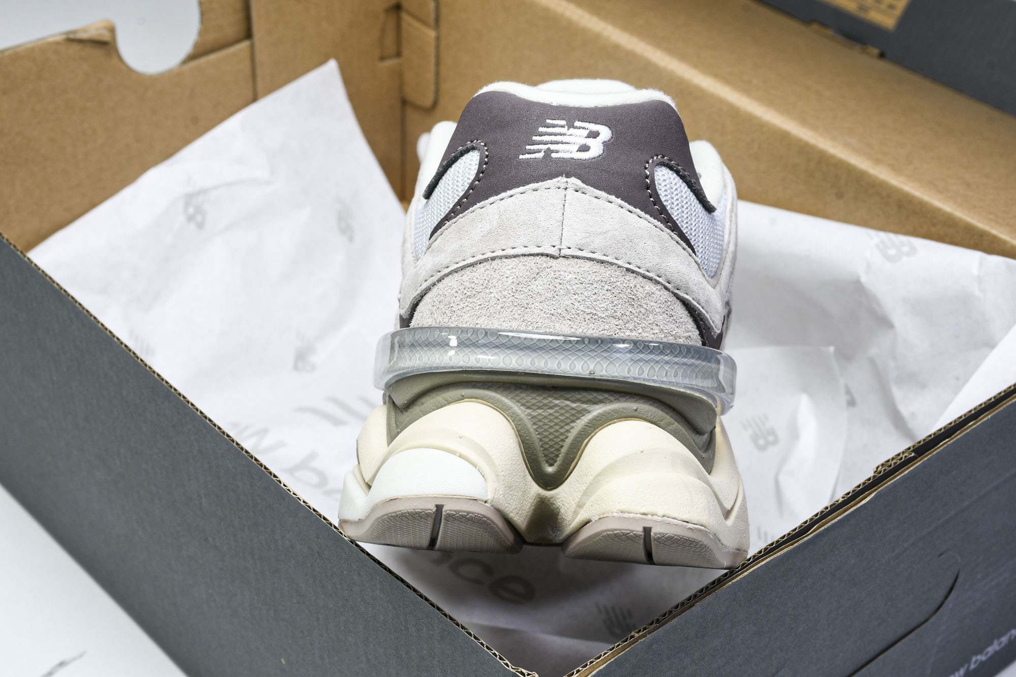 New Balance NB9060系列 复古休闲运动慢跑鞋 U906OFNA #YZ010#鞋款灵感源