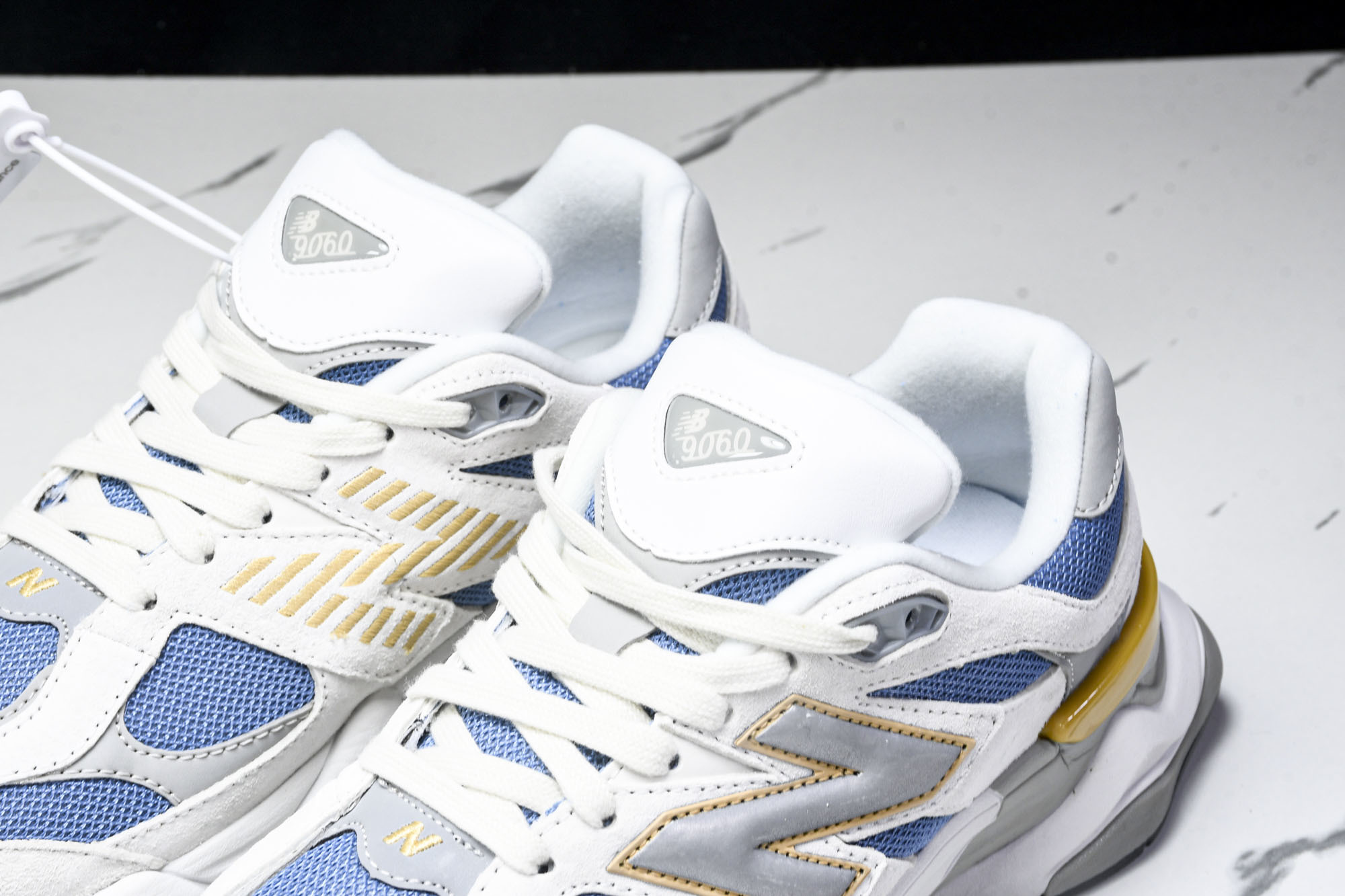 New Balance NB9060系列 复古休闲运动慢跑鞋 U9060FM #YZ010#鞋款灵感源自