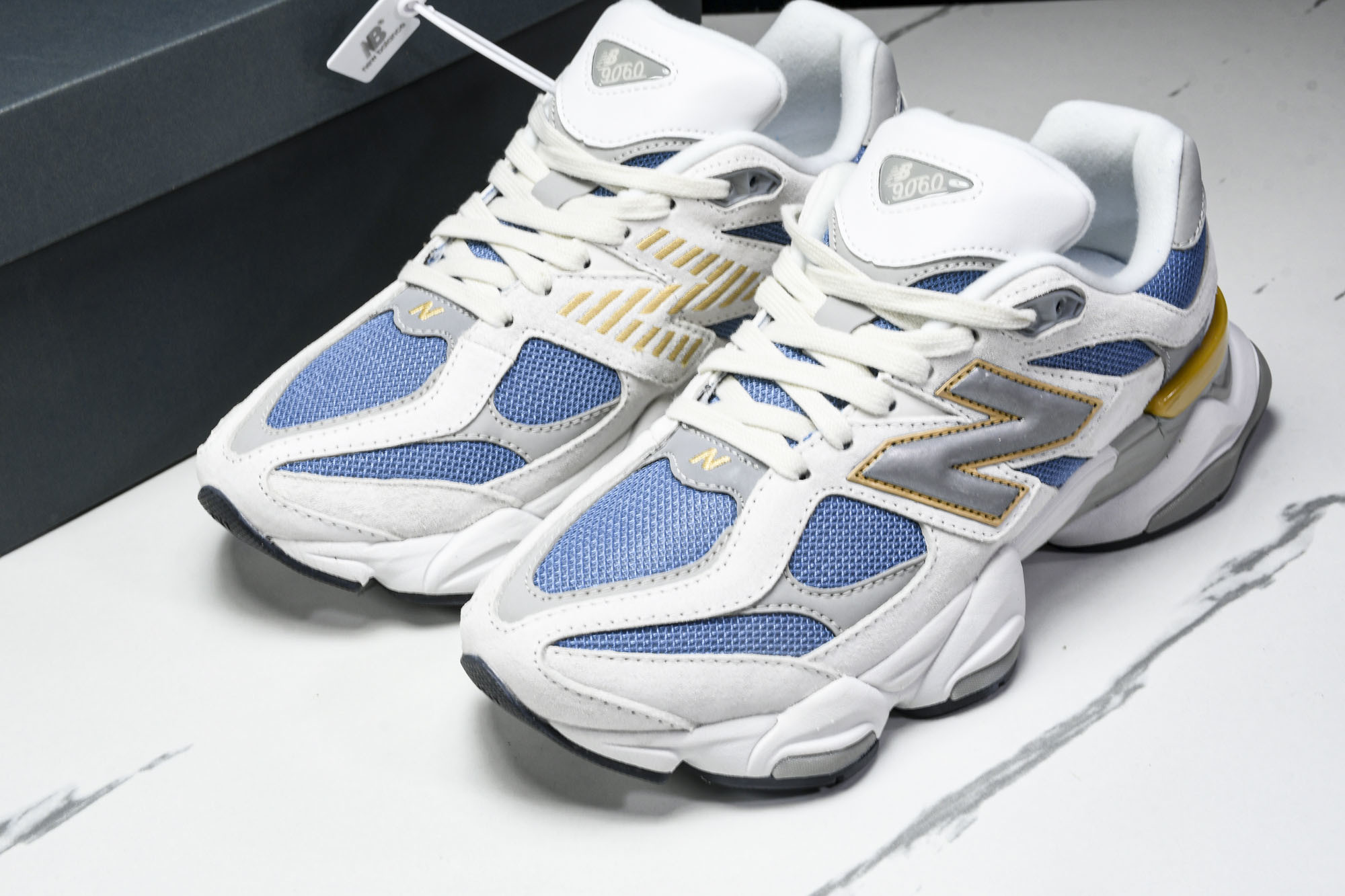 New Balance NB9060系列 复古休闲运动慢跑鞋 U9060FM #YZ010#鞋款灵感源自