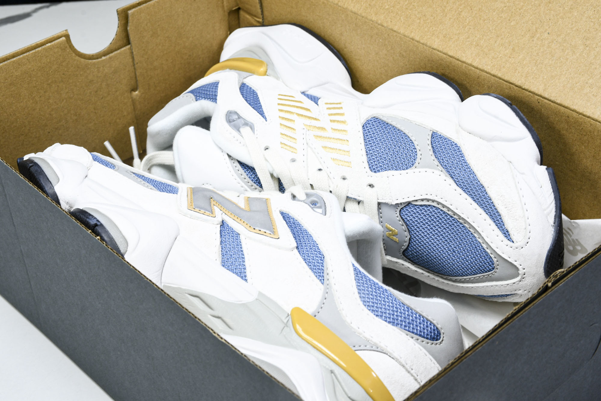 New Balance NB9060系列 复古休闲运动慢跑鞋 U9060FM #YZ010#鞋款灵感源自