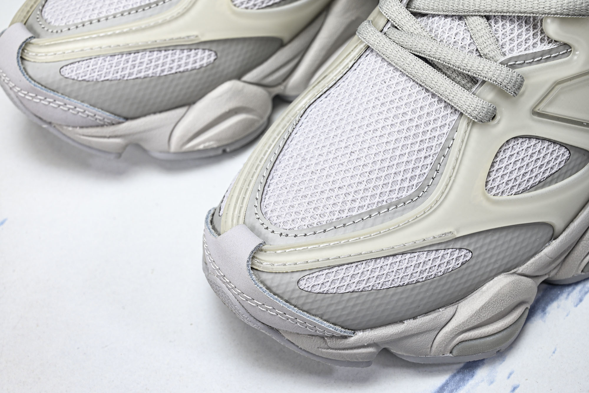 New Balance NB9060系列 复古休闲运动慢跑鞋 U9060IAB #YZ010#鞋款灵感源