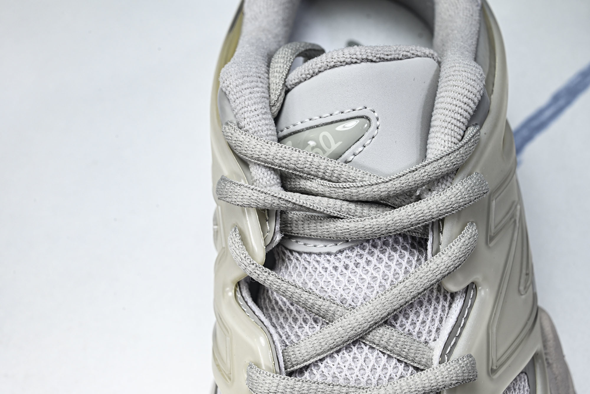 New Balance NB9060系列 复古休闲运动慢跑鞋 U9060IAB #YZ010#鞋款灵感源