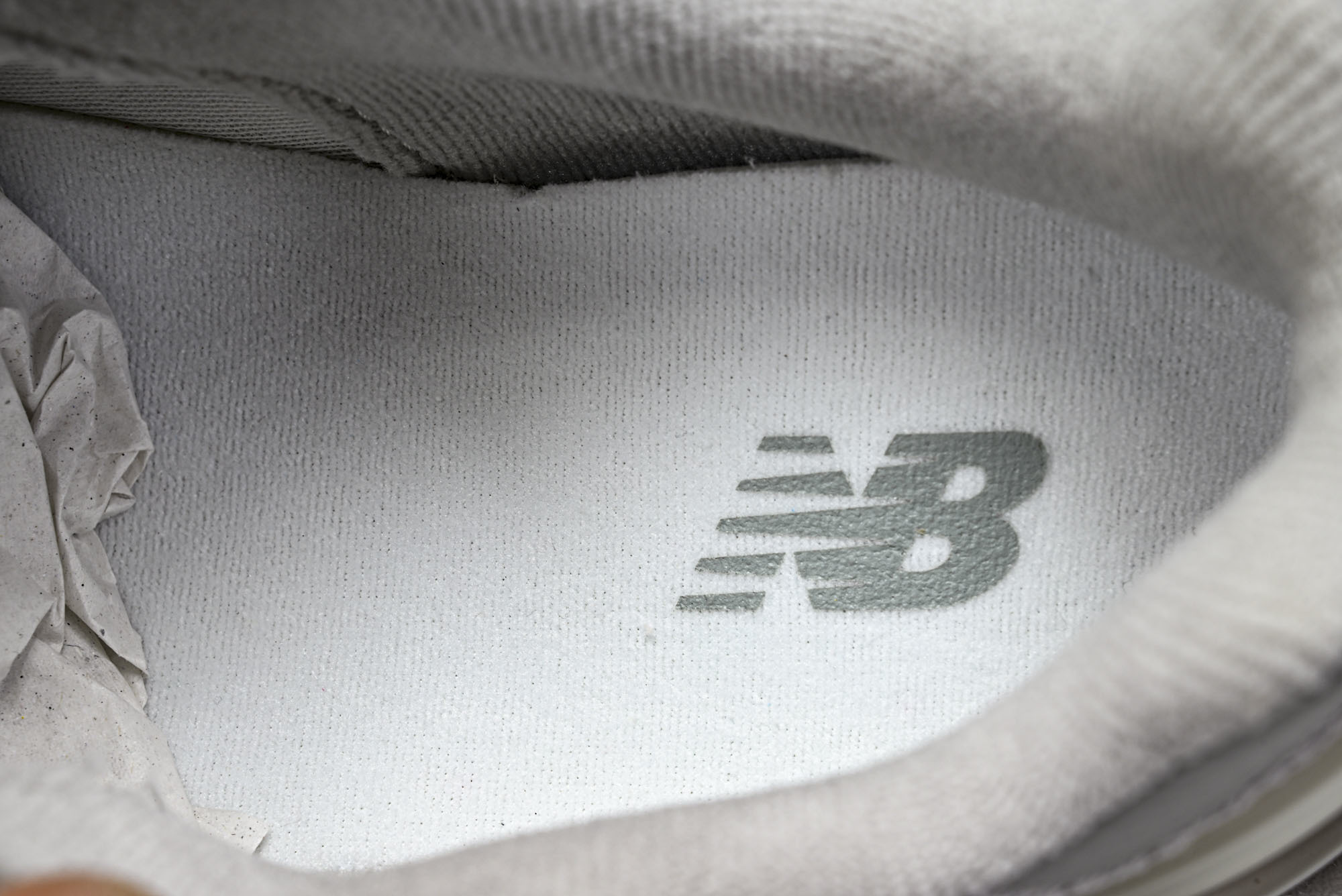 New Balance NB9060系列 复古休闲运动慢跑鞋 U9060IAB #YZ010#鞋款灵感源
