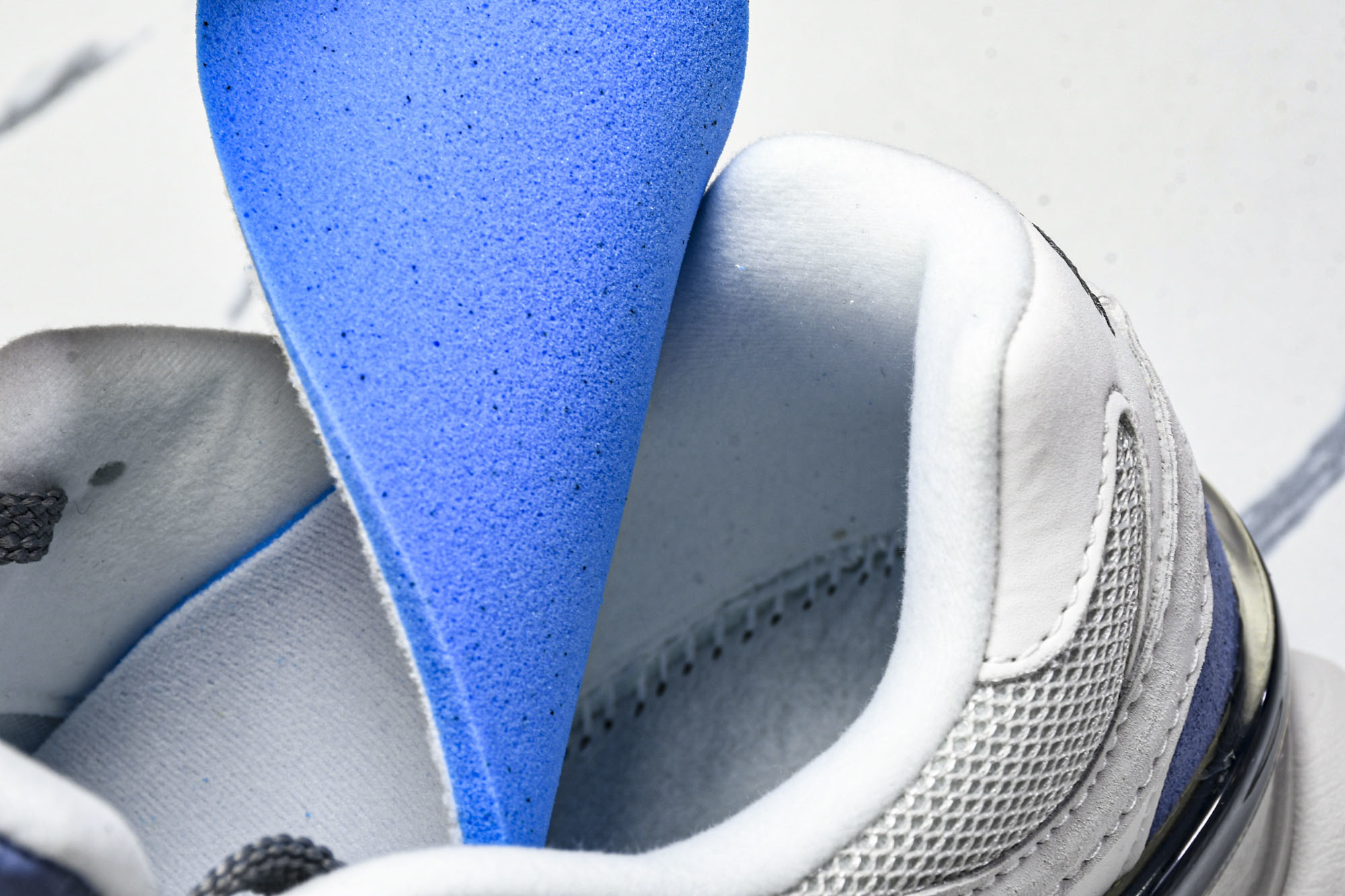 New Balance NB9060系列 复古休闲运动慢跑鞋 U9060JBA #YZ010#鞋款灵感源