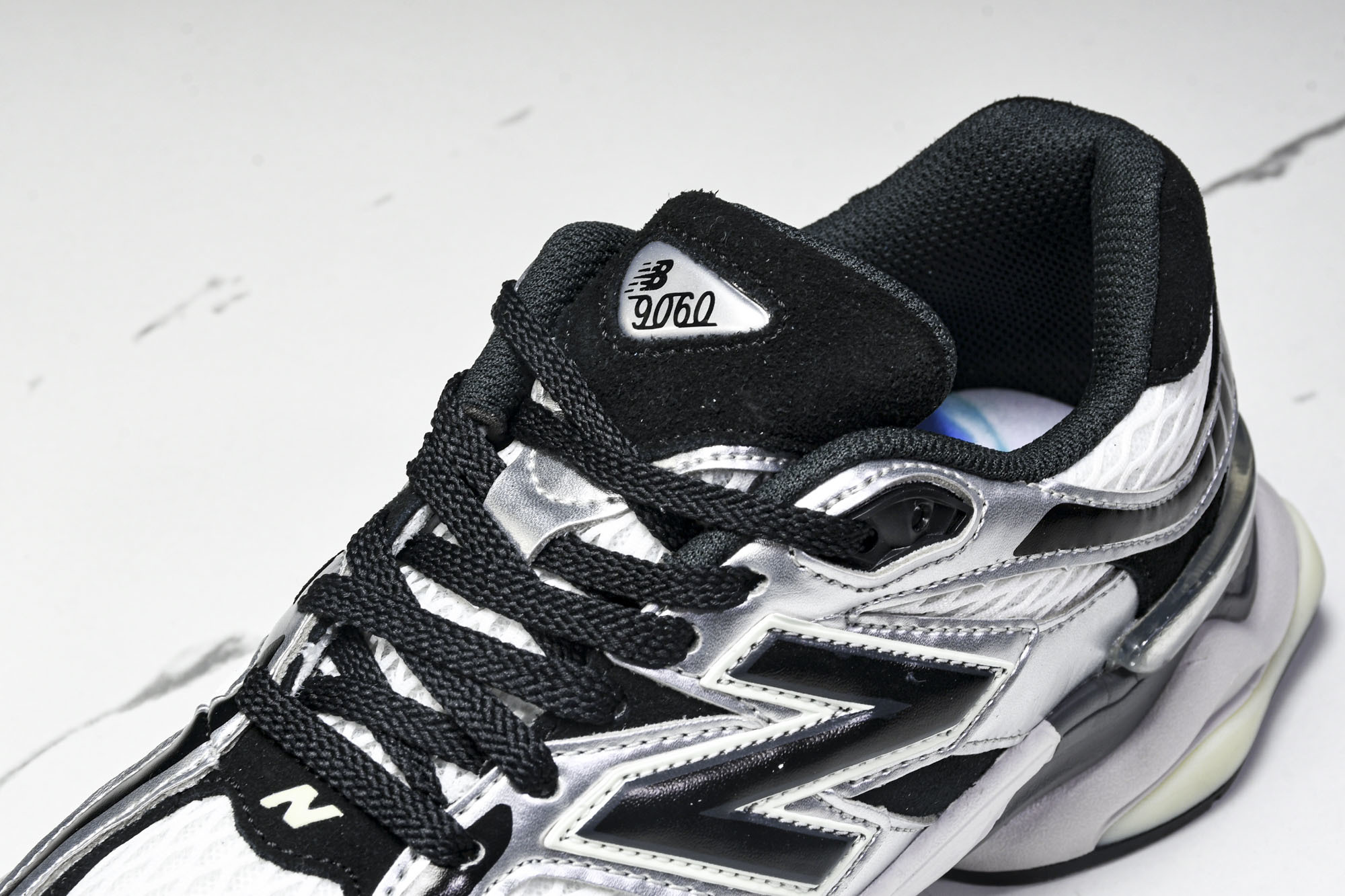 New Balance NB9060系列 复古休闲运动慢跑鞋 U9060SP #YZ010#鞋款灵感源自
