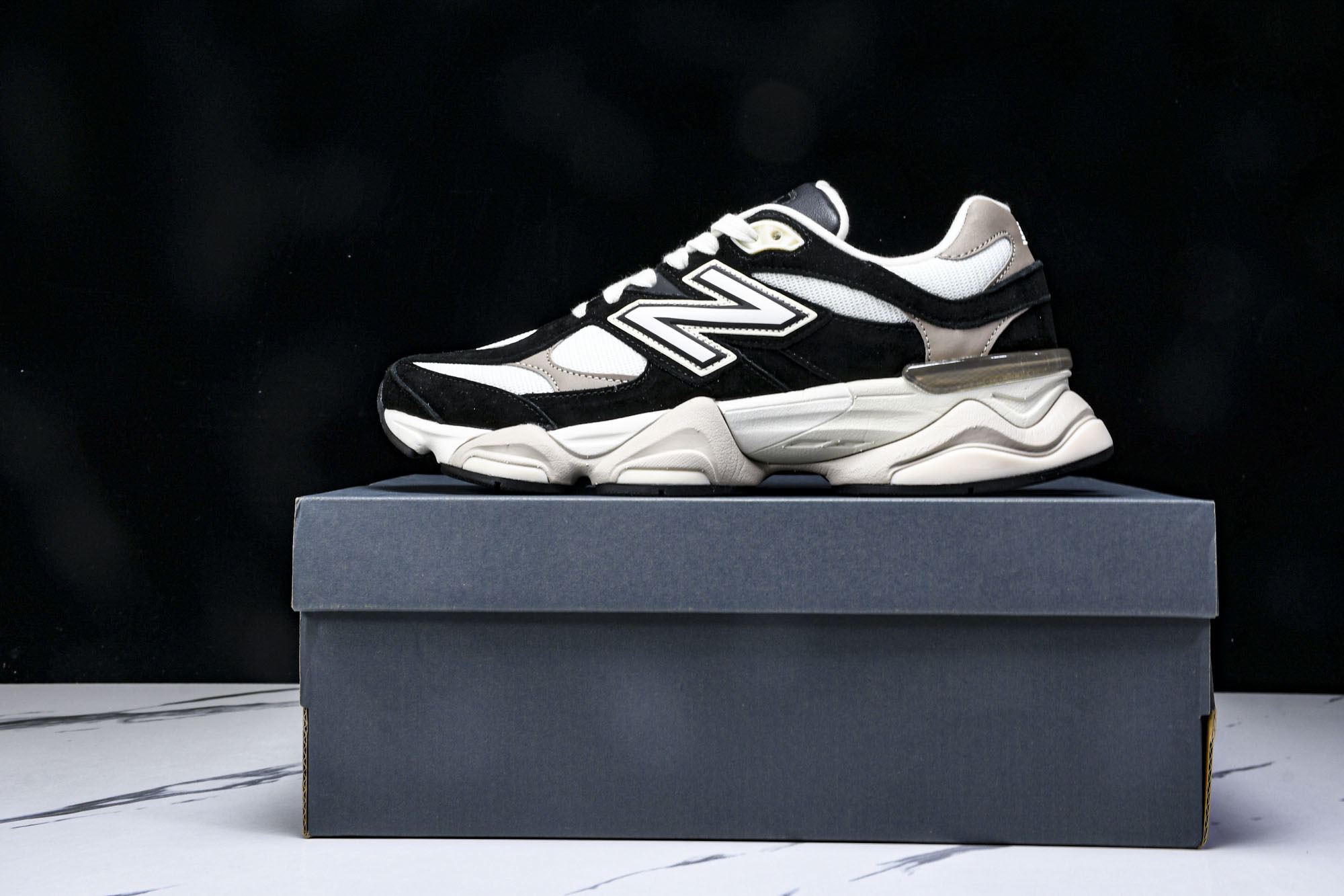 New Balance NB 9060 Sea Salt 黑白  货号：U9060BLZ #YZ010#