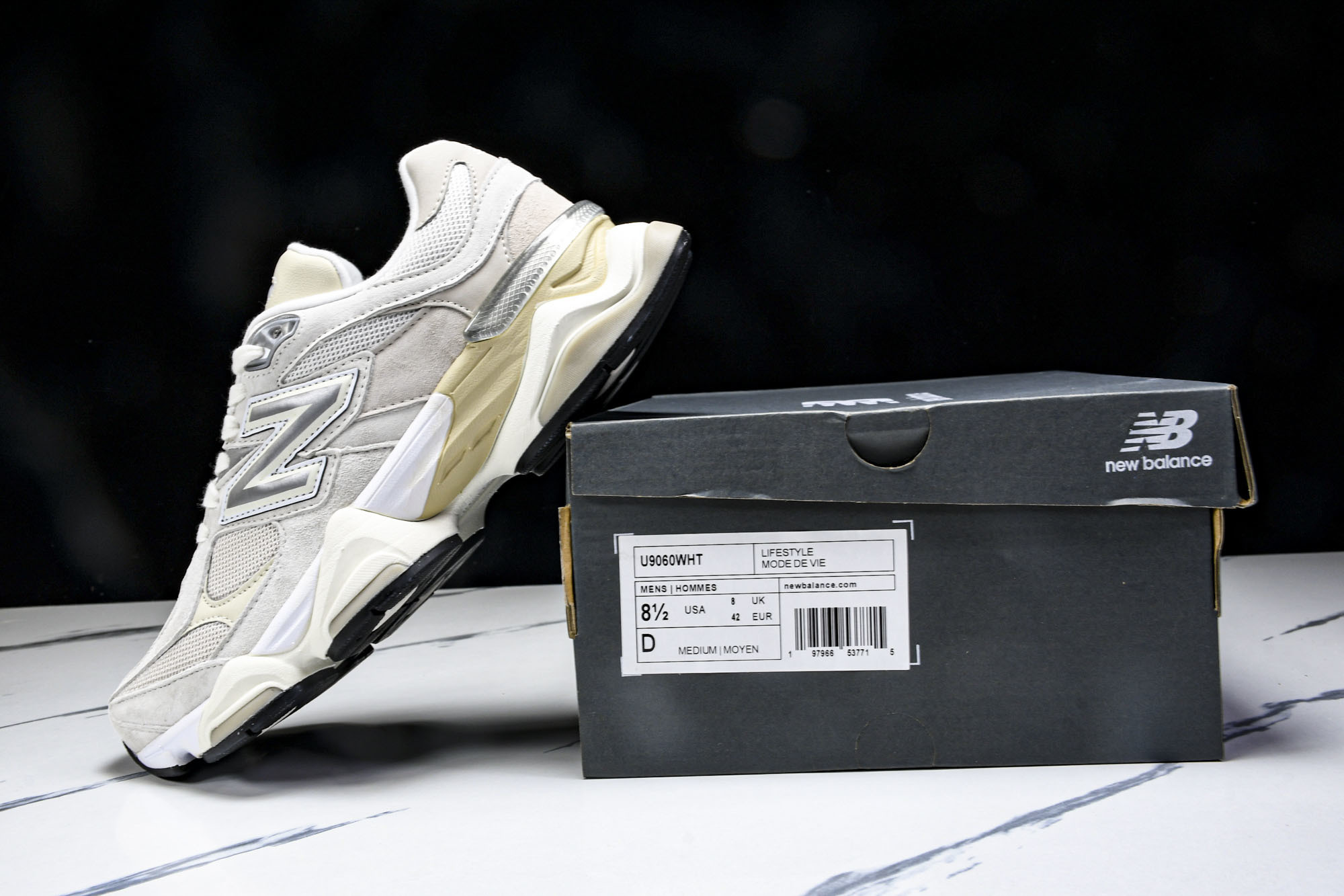 New Balance NB 9060米色  货号：U9060WHT #YZ010#鞋款灵感源自设计师本