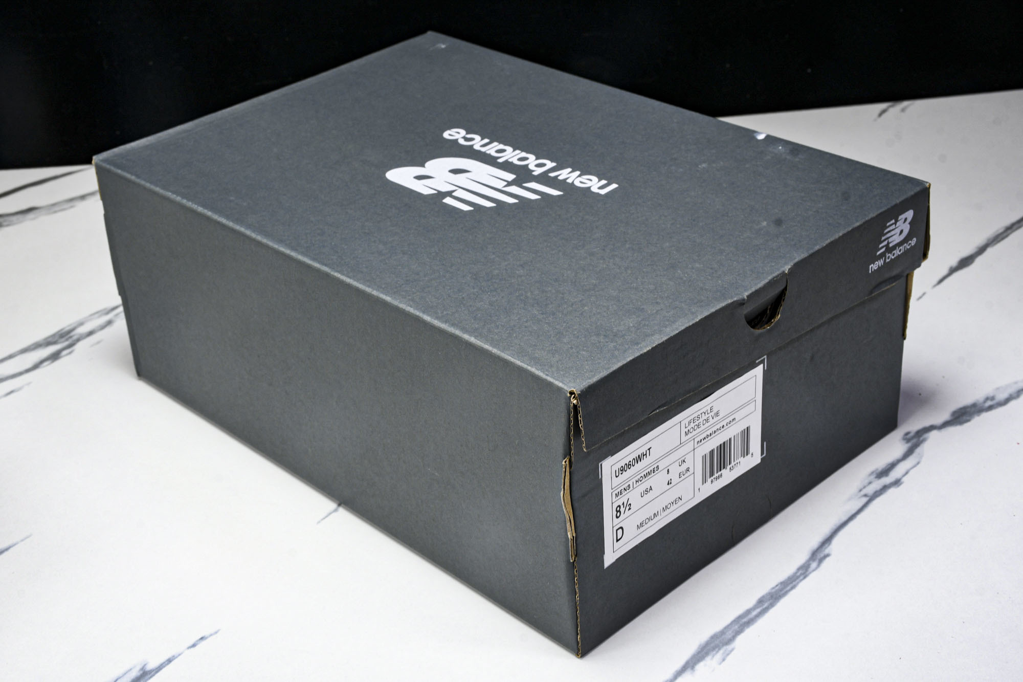 New Balance NB 9060米色  货号：U9060WHT #YZ010#鞋款灵感源自设计师本