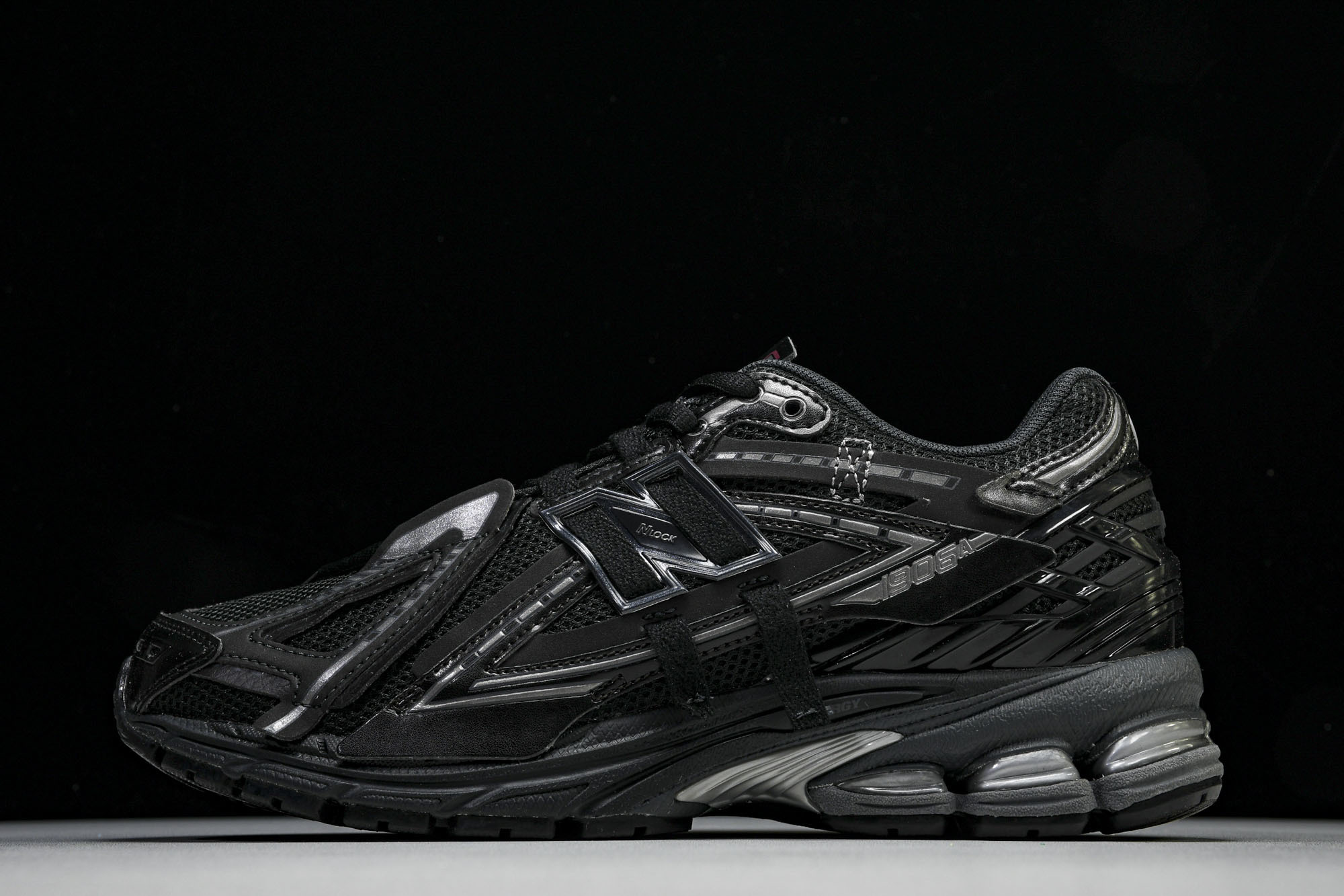 New Balance 1906系列复古老爹风休闲运动慢跑鞋 M1906AF #YZ010#鞋款灵感源自