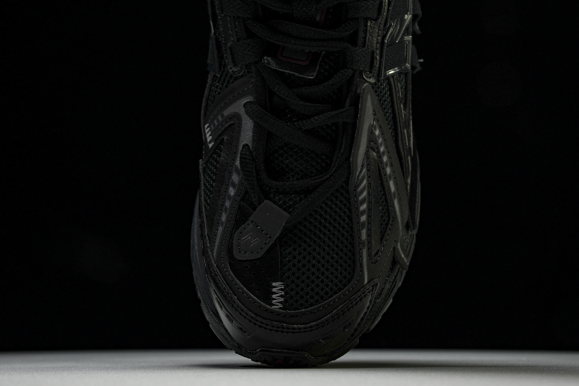 New Balance 1906系列复古老爹风休闲运动慢跑鞋 M1906AF #YZ010#鞋款灵感源自