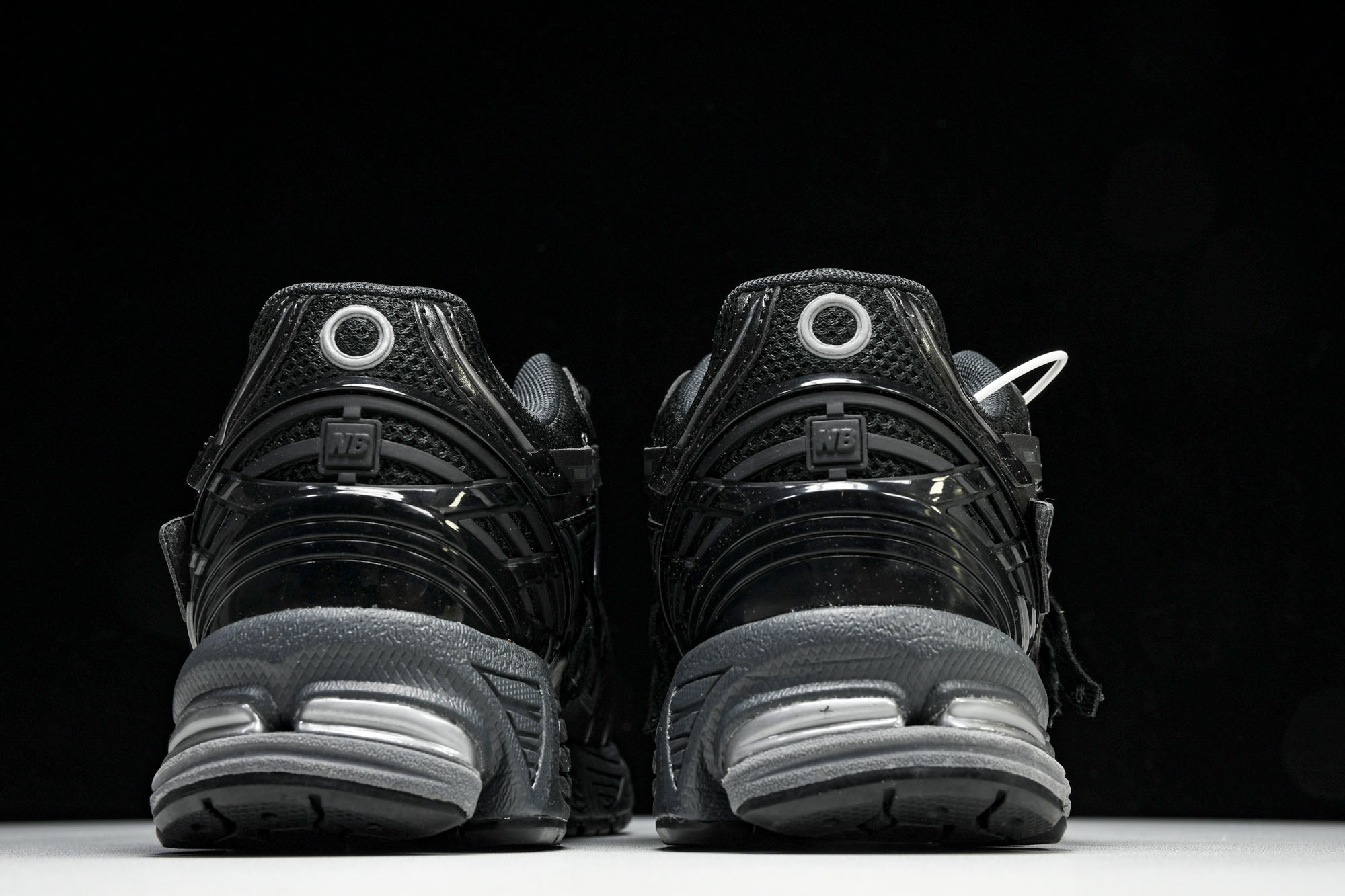 New Balance 1906系列复古老爹风休闲运动慢跑鞋 M1906AF #YZ010#鞋款灵感源自