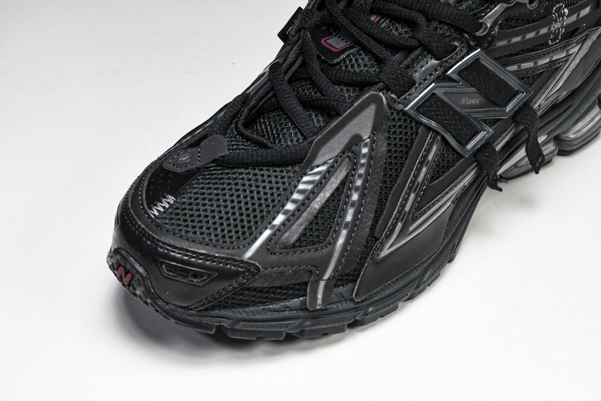 New Balance 1906系列复古老爹风休闲运动慢跑鞋 M1906AF #YZ010#鞋款灵感源自
