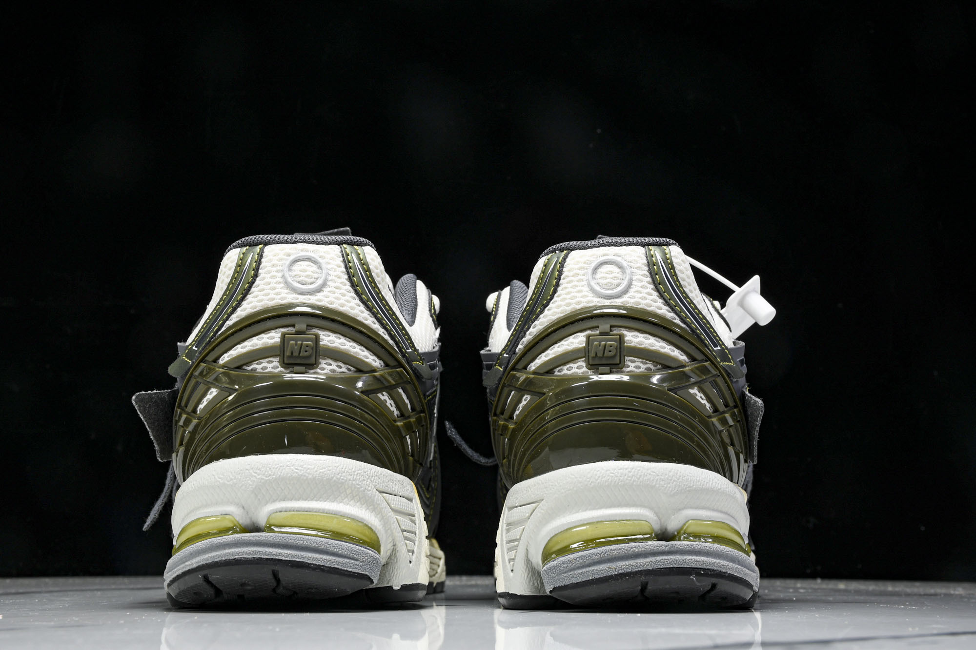 New Balance 1906系列复古老爹风休闲运动慢跑鞋 M1906ANA #YZ010#鞋款灵感源