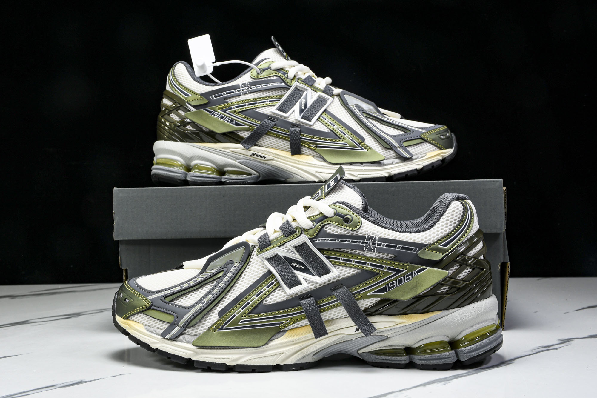 New Balance 1906系列复古老爹风休闲运动慢跑鞋 M1906ANA #YZ010#鞋款灵感源