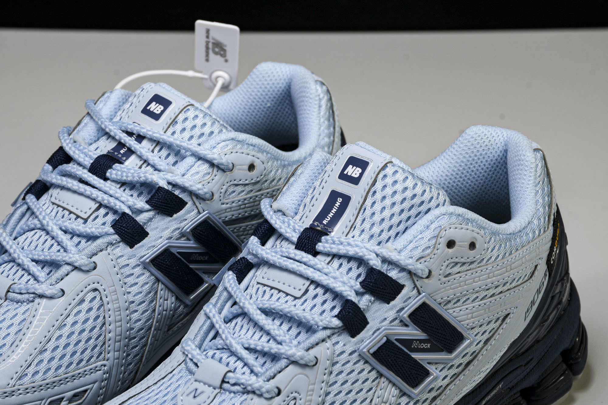New Balance 1906系列复古老爹风休闲运动慢跑鞋 M1906CDA #YZ010#鞋款灵感源