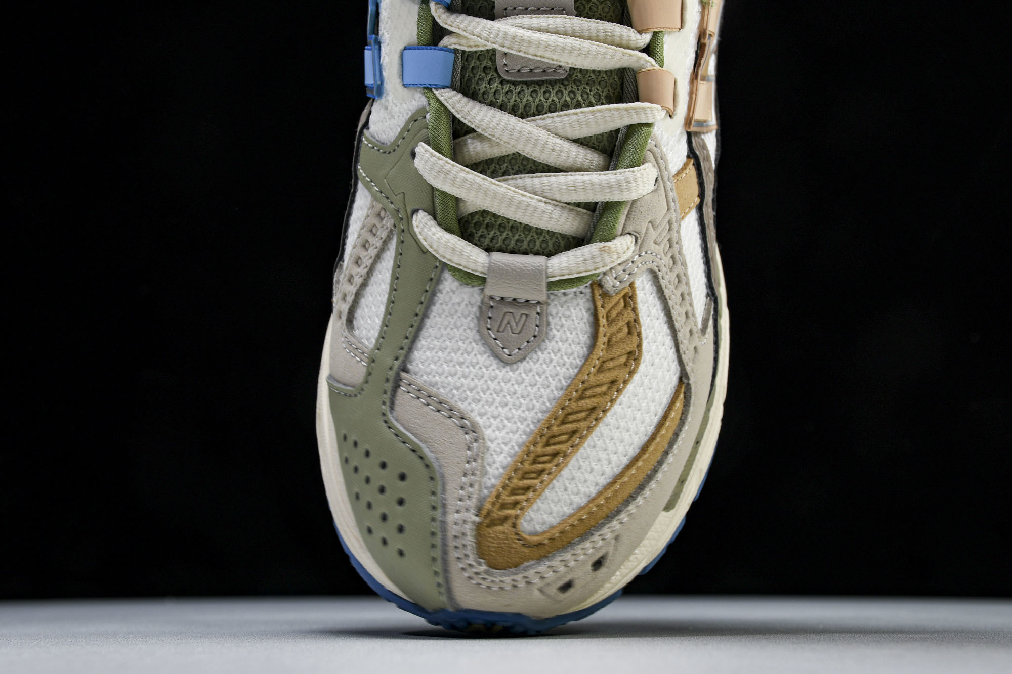 New Balance 1906系列复古老爹风休闲运动慢跑鞋 M1906NCS #YZ010#鞋款灵感源
