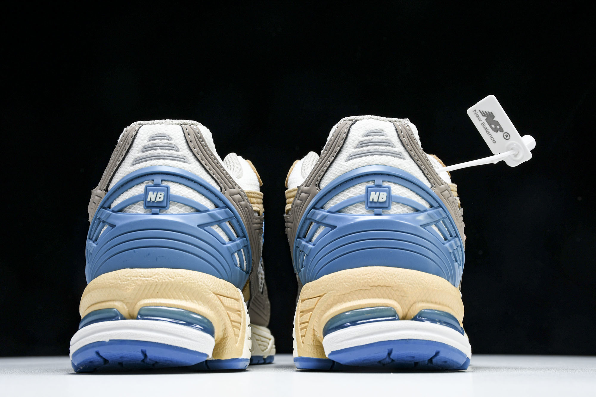 New Balance 1906系列复古老爹风休闲运动慢跑鞋 M1906NCS #YZ010#鞋款灵感源