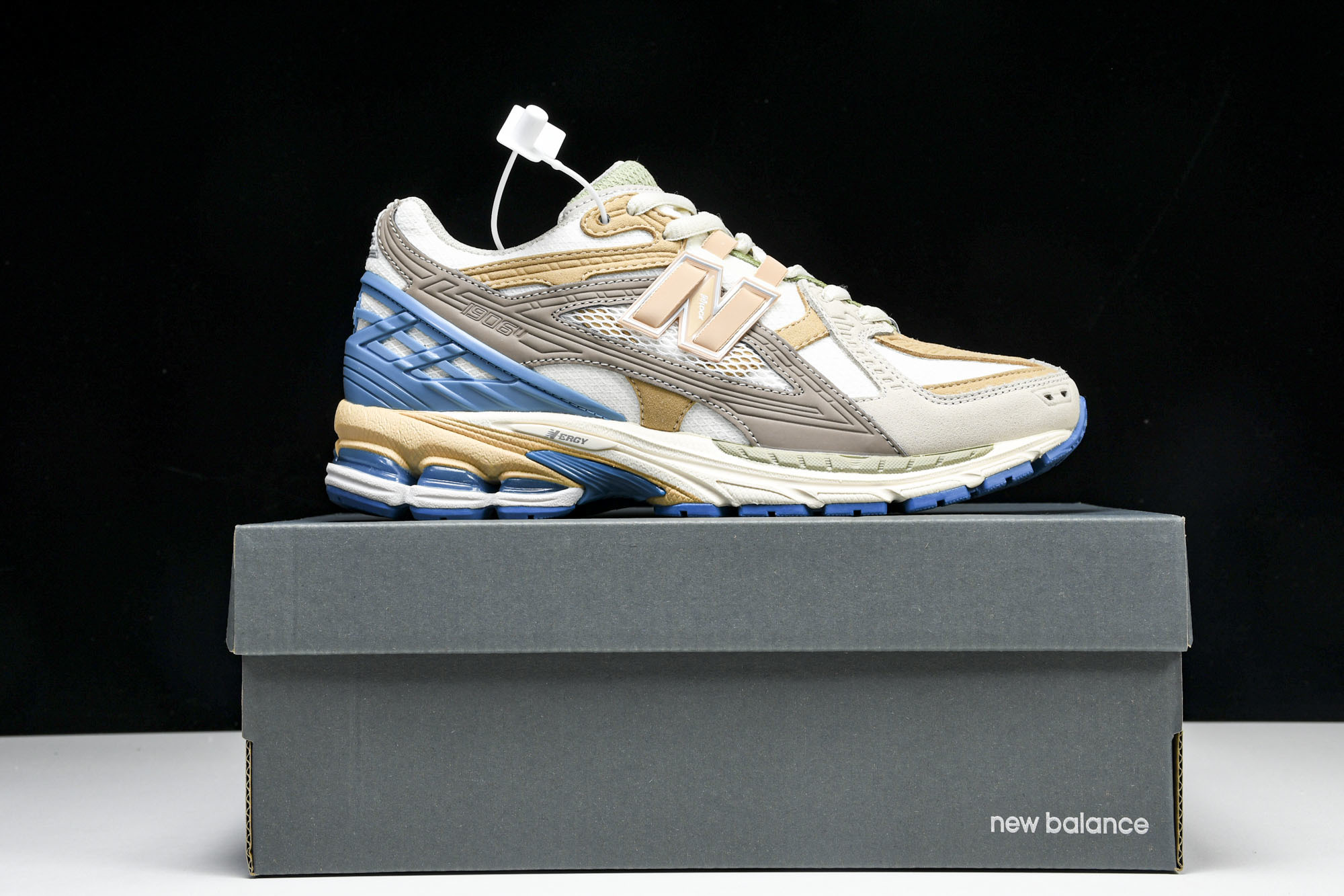 New Balance 1906系列复古老爹风休闲运动慢跑鞋 M1906NCS #YZ010#鞋款灵感源