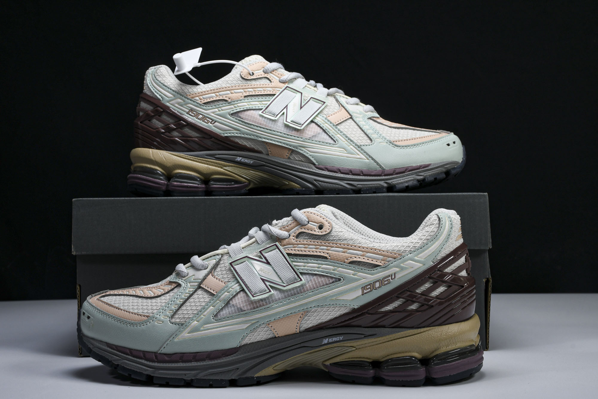 New Balance 1906系列复古老爹风休闲运动慢跑鞋 M1906ND #YZ010#鞋款灵感源自