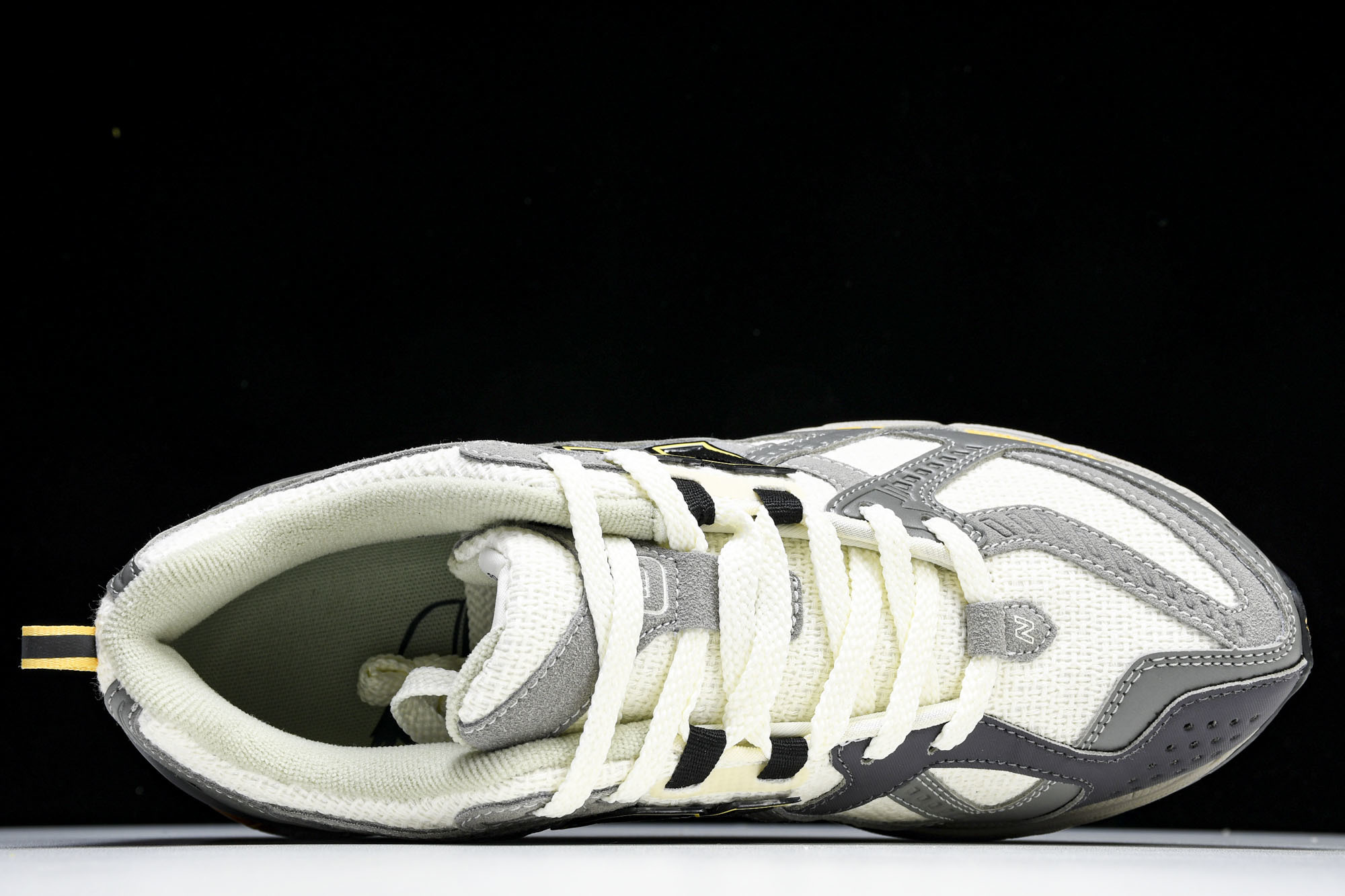 New Balance 1906系列复古老爹风休闲运动慢跑鞋 M1906NG1 #YZ010#鞋款灵感源