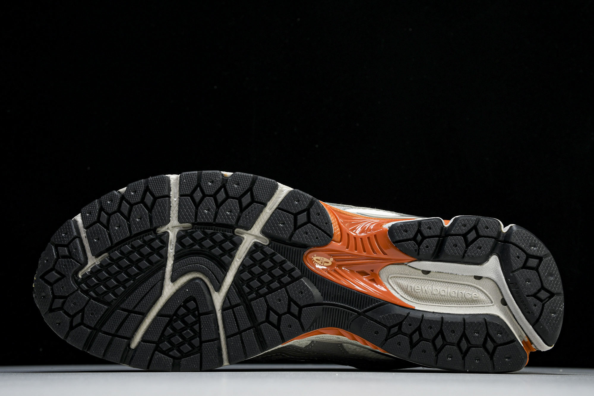 New Balance 1906系列复古老爹风休闲运动慢跑鞋 M1906NG1 #YZ010#鞋款灵感源