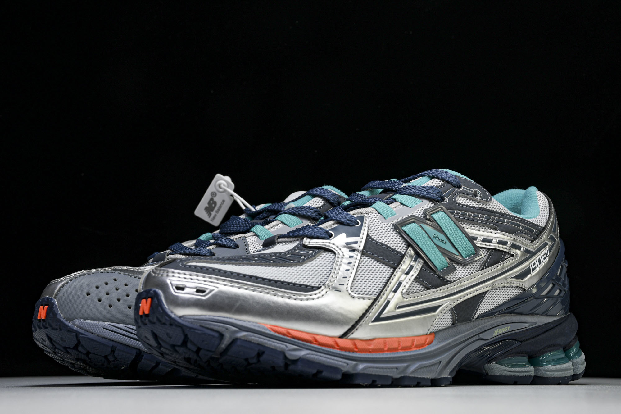 New Balance 1906系列复古老爹风休闲运动慢跑鞋 M1906NK1 #YZ010#鞋款灵感源