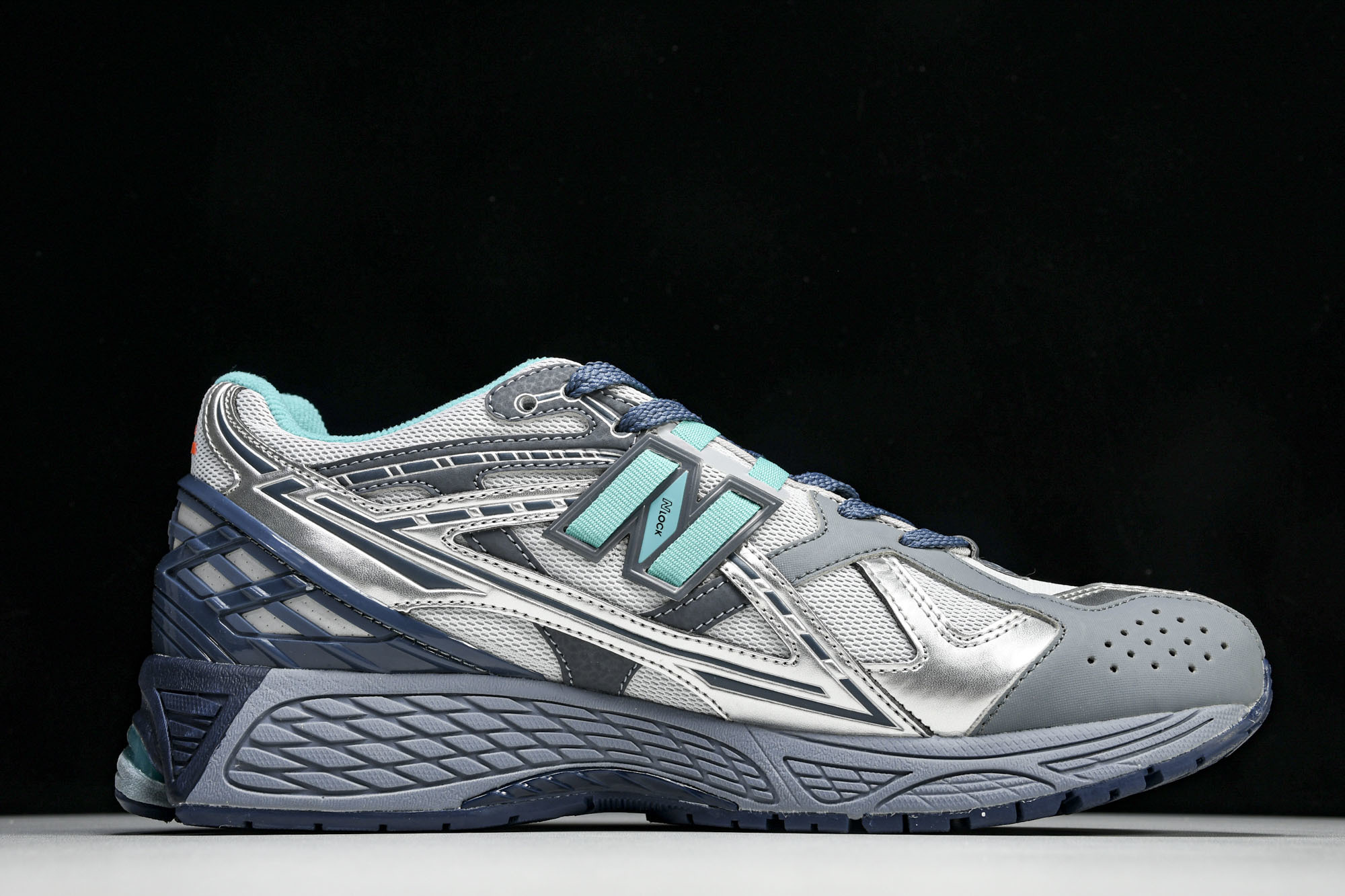 New Balance 1906系列复古老爹风休闲运动慢跑鞋 M1906NK1 #YZ010#鞋款灵感源