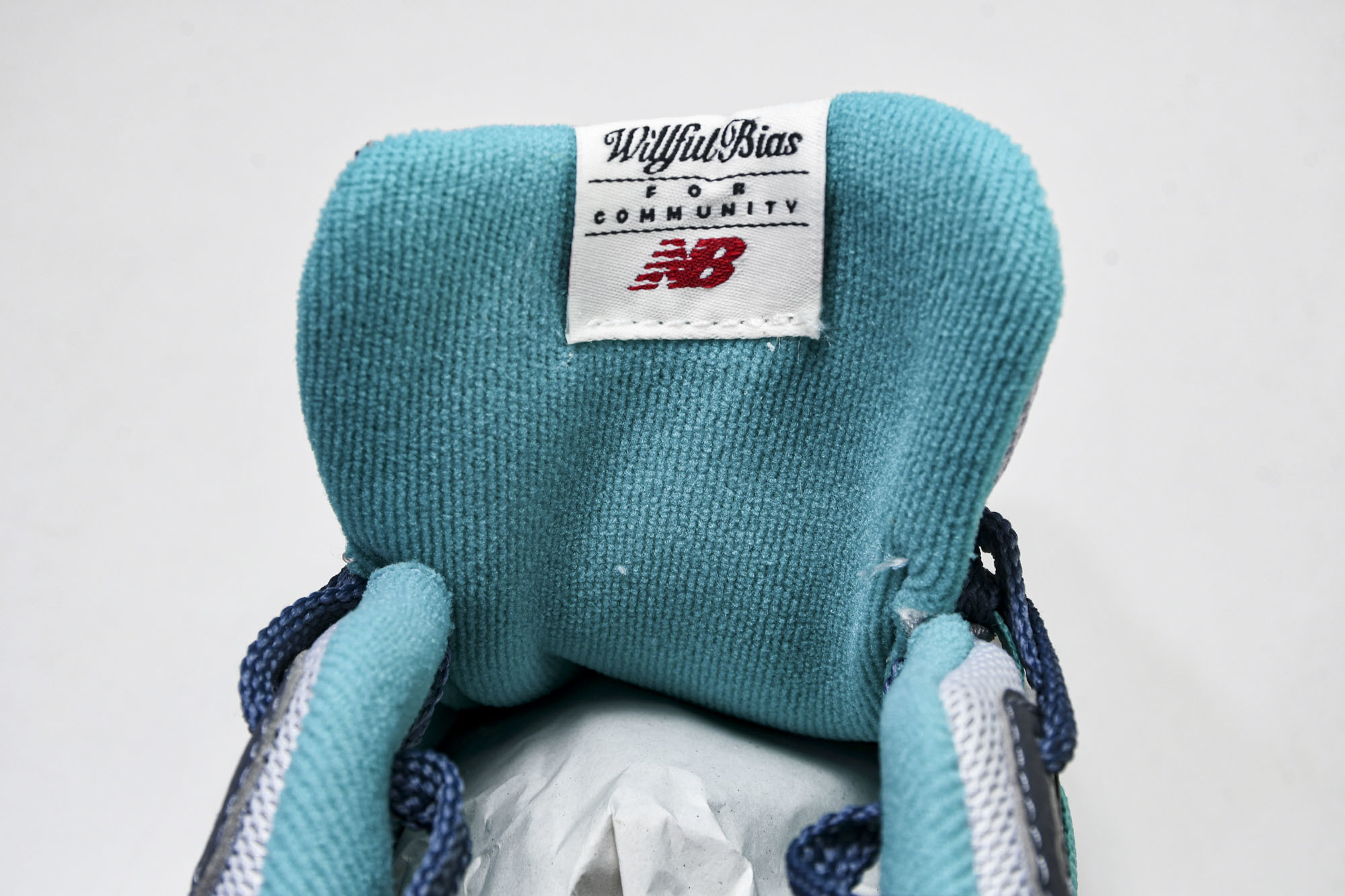New Balance 1906系列复古老爹风休闲运动慢跑鞋 M1906NK1 #YZ010#鞋款灵感源