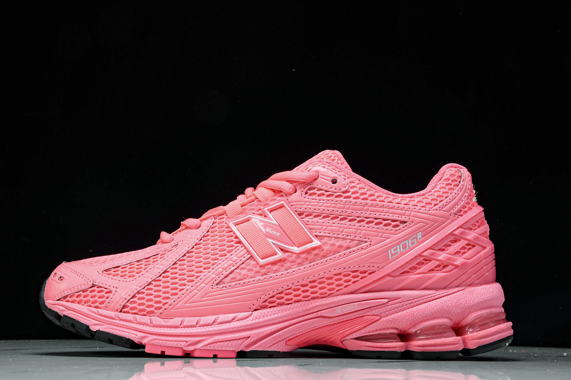 New Balance 1906系列复古老爹风休闲运动慢跑鞋 M1906RAP #YZ010#鞋款灵感源