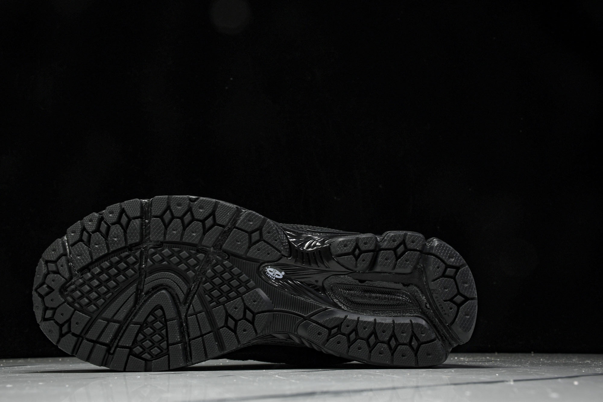 New Balance 1906系列复古老爹风休闲运动慢跑鞋 M1906RBB #YZ010#鞋款灵感源