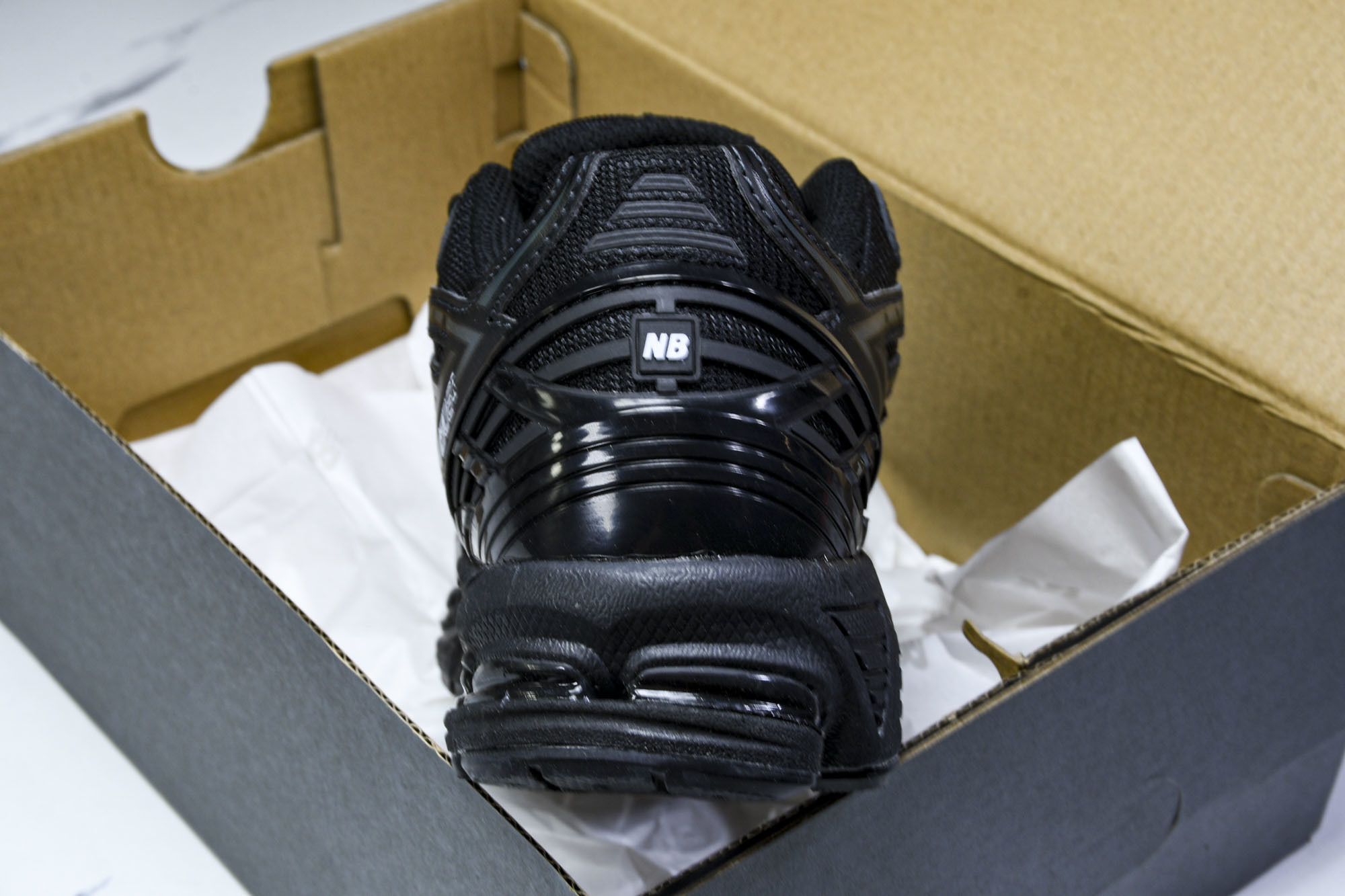 New Balance 1906系列复古老爹风休闲运动慢跑鞋 M1906RBB #YZ010#鞋款灵感源