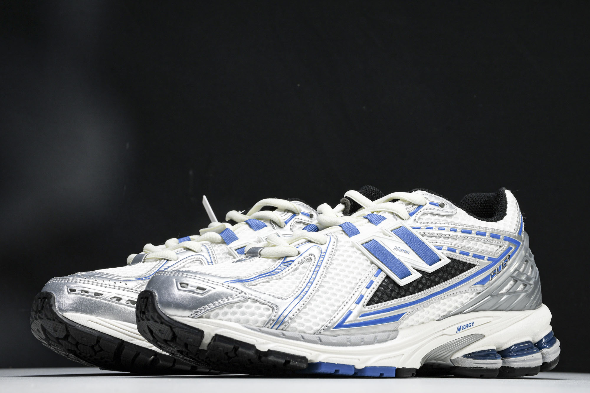 New Balance 1906系列复古老爹风休闲运动慢跑鞋 M1906REB #YZ010#鞋款灵感源