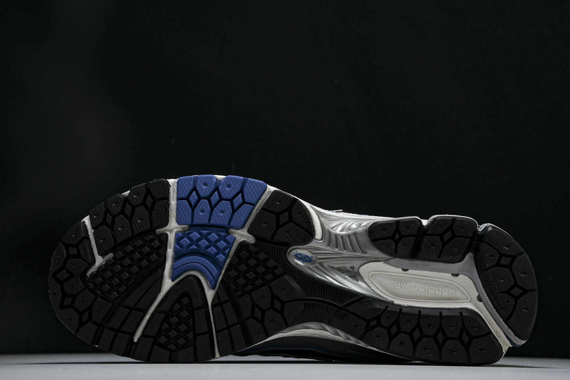 New Balance 1906系列复古老爹风休闲运动慢跑鞋 M1906REB #YZ010#鞋款灵感源