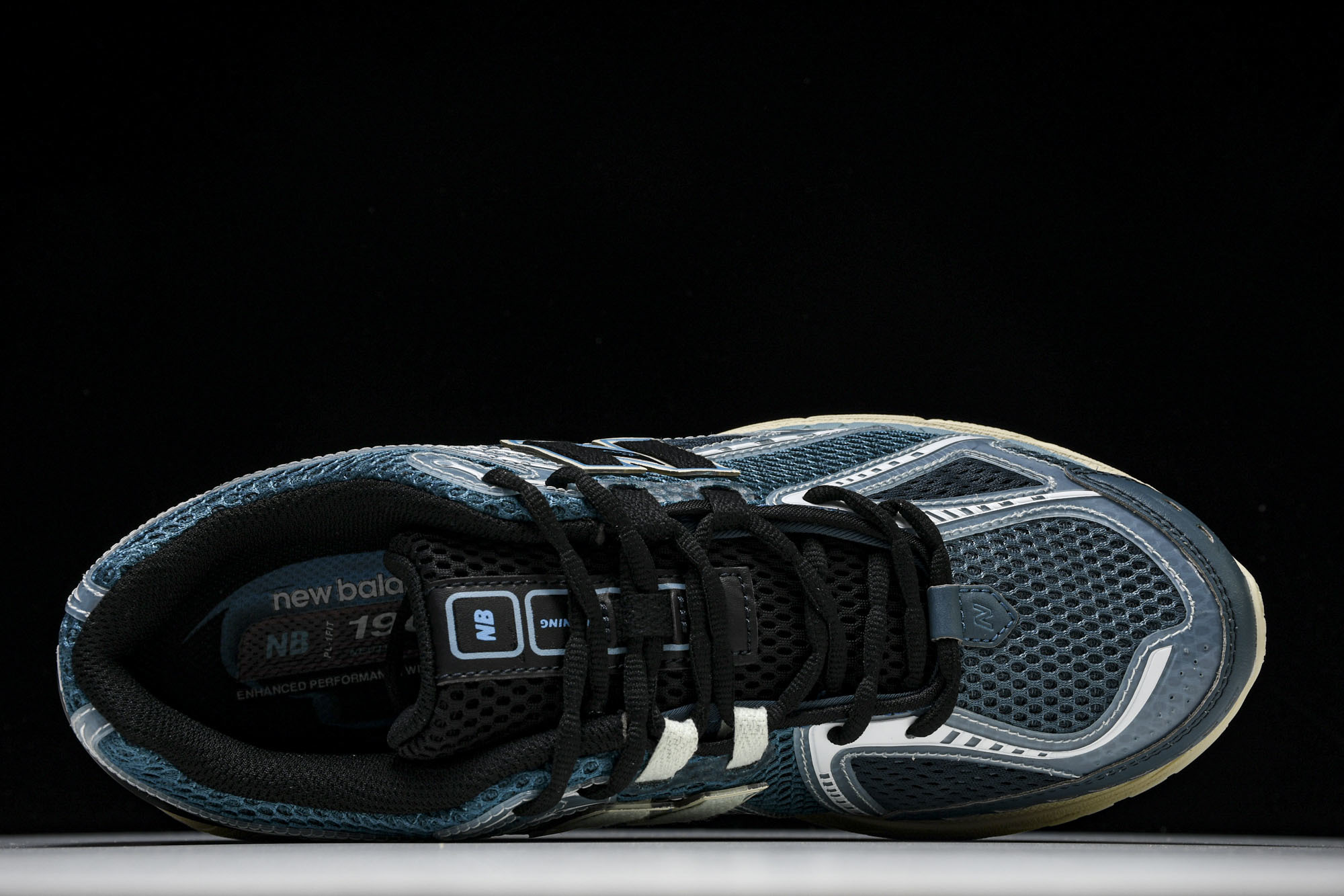 New Balance 1906系列复古老爹风休闲运动慢跑鞋 M1906RFP #YZ010#鞋款灵感源