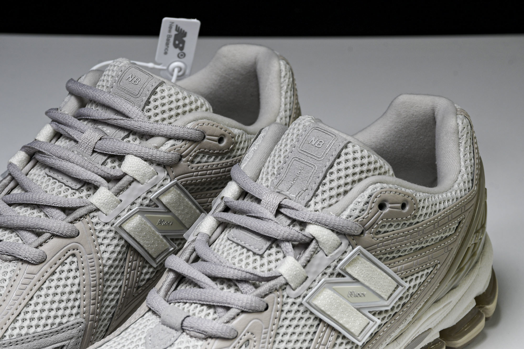 New Balance 1906系列复古老爹风休闲运动慢跑鞋 M1906RGR #YZ010#鞋款灵感源