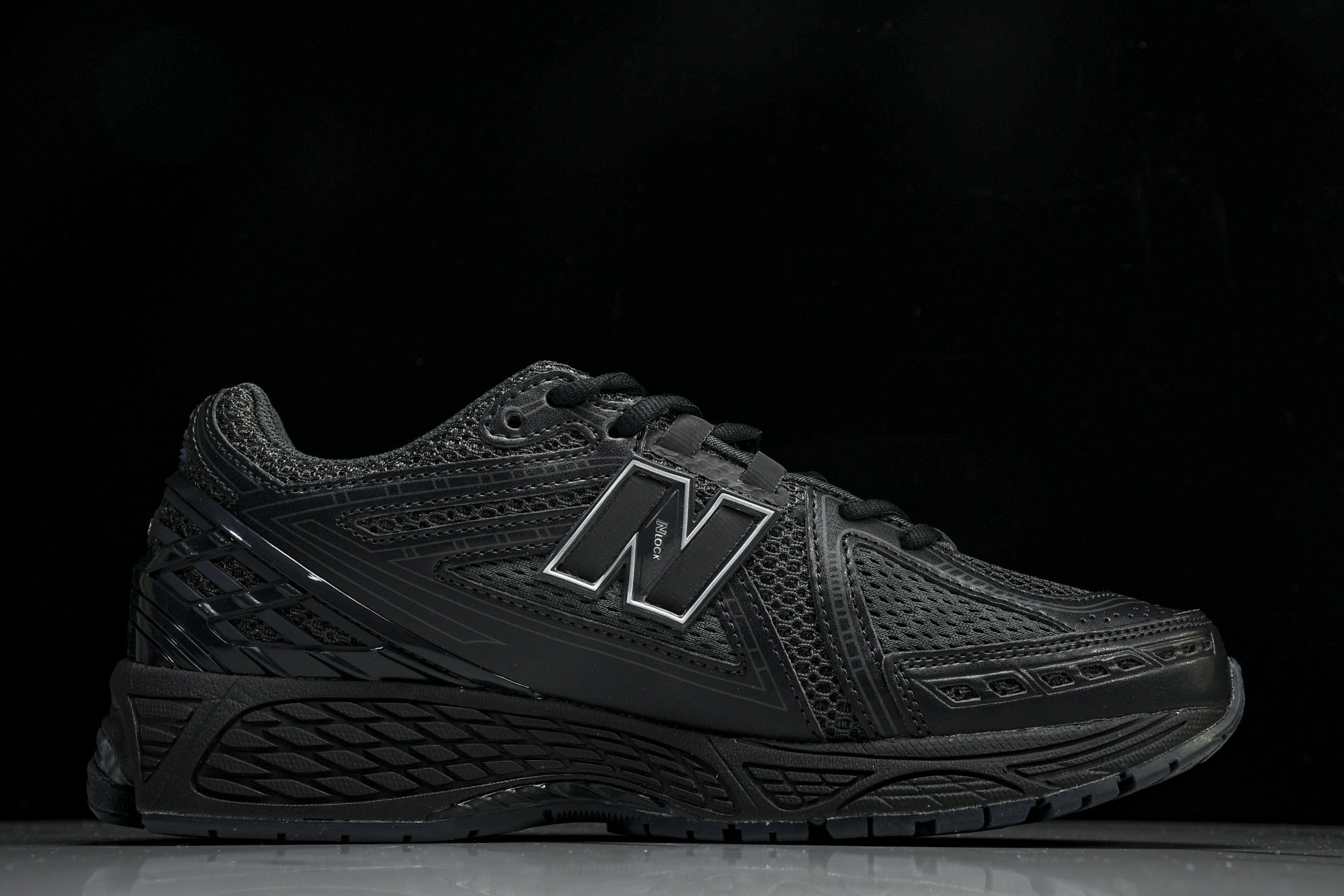 New Balance 1906系列复古老爹风休闲运动慢跑鞋 M1906RJB #YZ010#鞋款灵感源