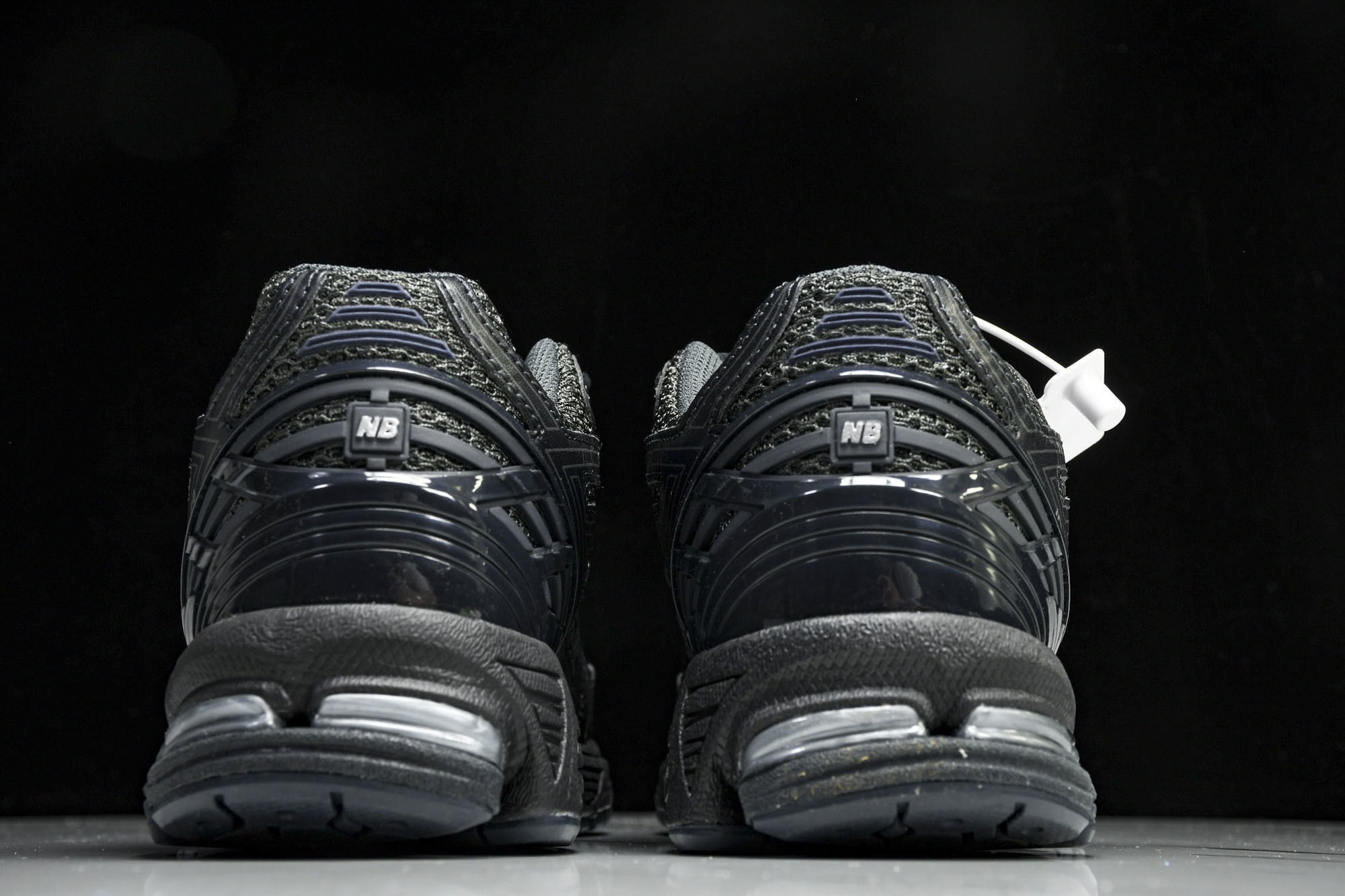 New Balance 1906系列复古老爹风休闲运动慢跑鞋 M1906RJB #YZ010#鞋款灵感源