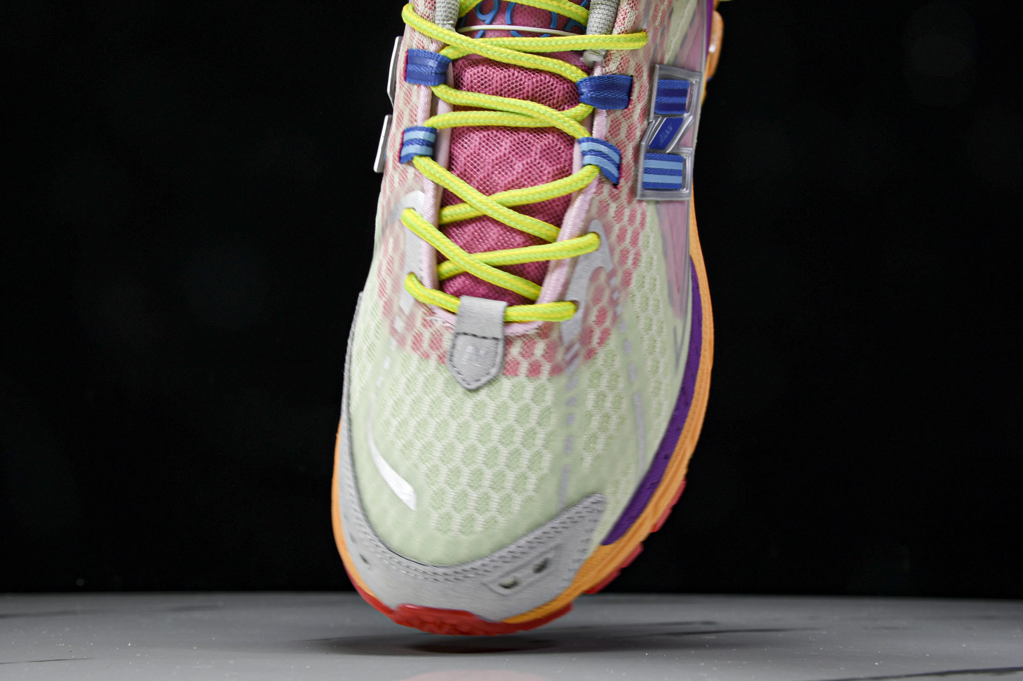 New Balance 1906系列复古老爹风休闲运动慢跑鞋 M1906RKL #YZ010#鞋款灵感源