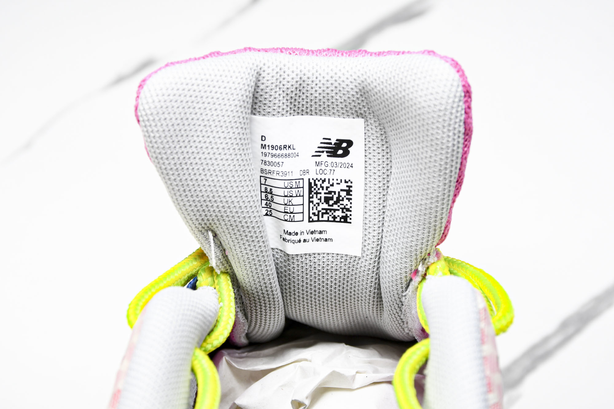 New Balance 1906系列复古老爹风休闲运动慢跑鞋 M1906RKL #YZ010#鞋款灵感源